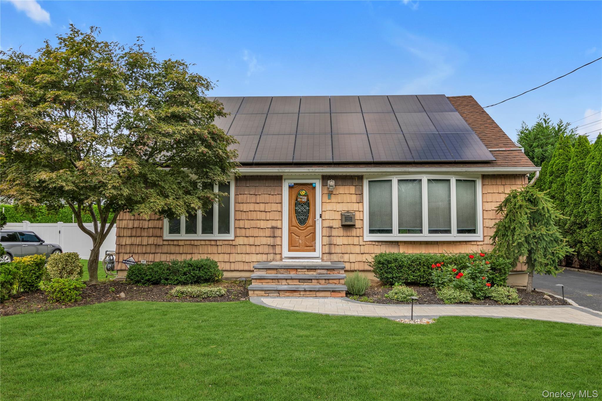 7 Eckert Street, Huntington Station NY 11746