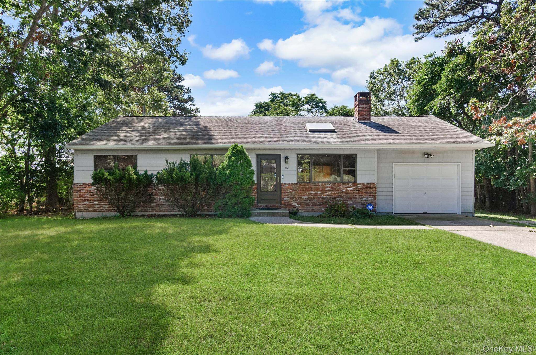 82 Argonne Road E, Hampton Bays NY 11946