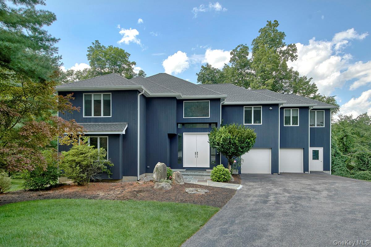 76 Random Farms Circle, Chappaqua NY 10514