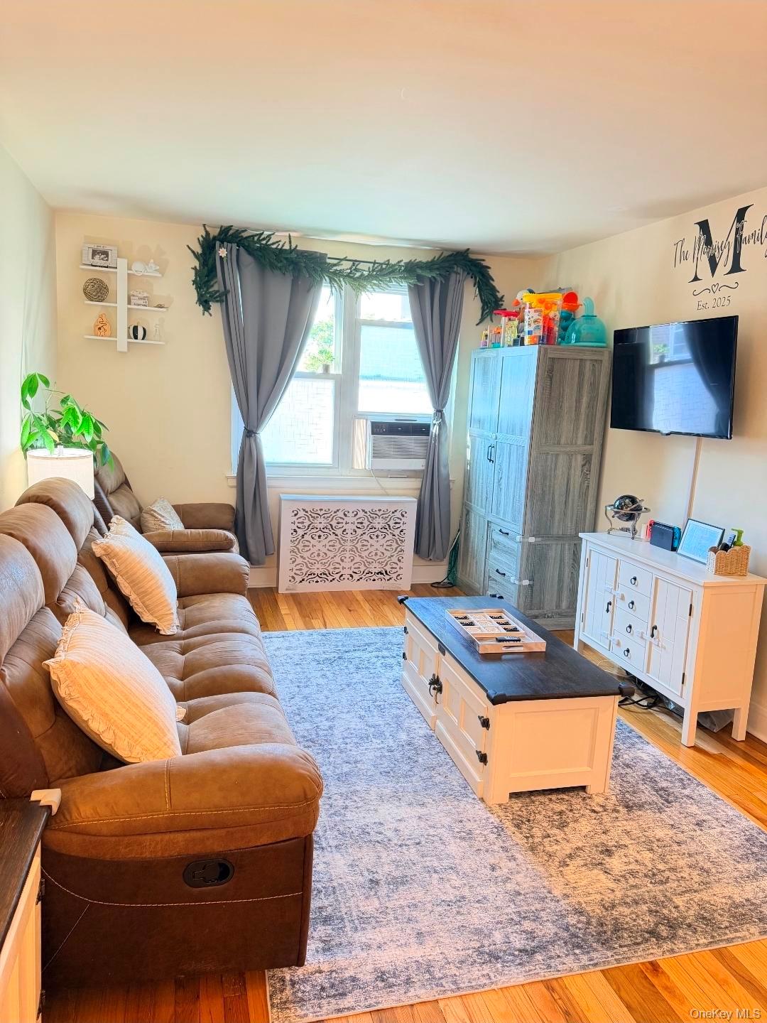 275 MAPLE Unit E3, Rockville Centre NY 11570