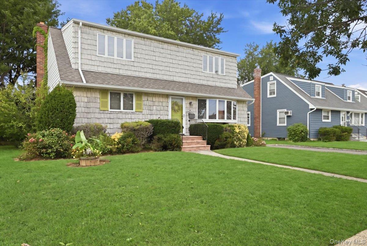 4001 Wicks Avenue, Seaford NY 11783
