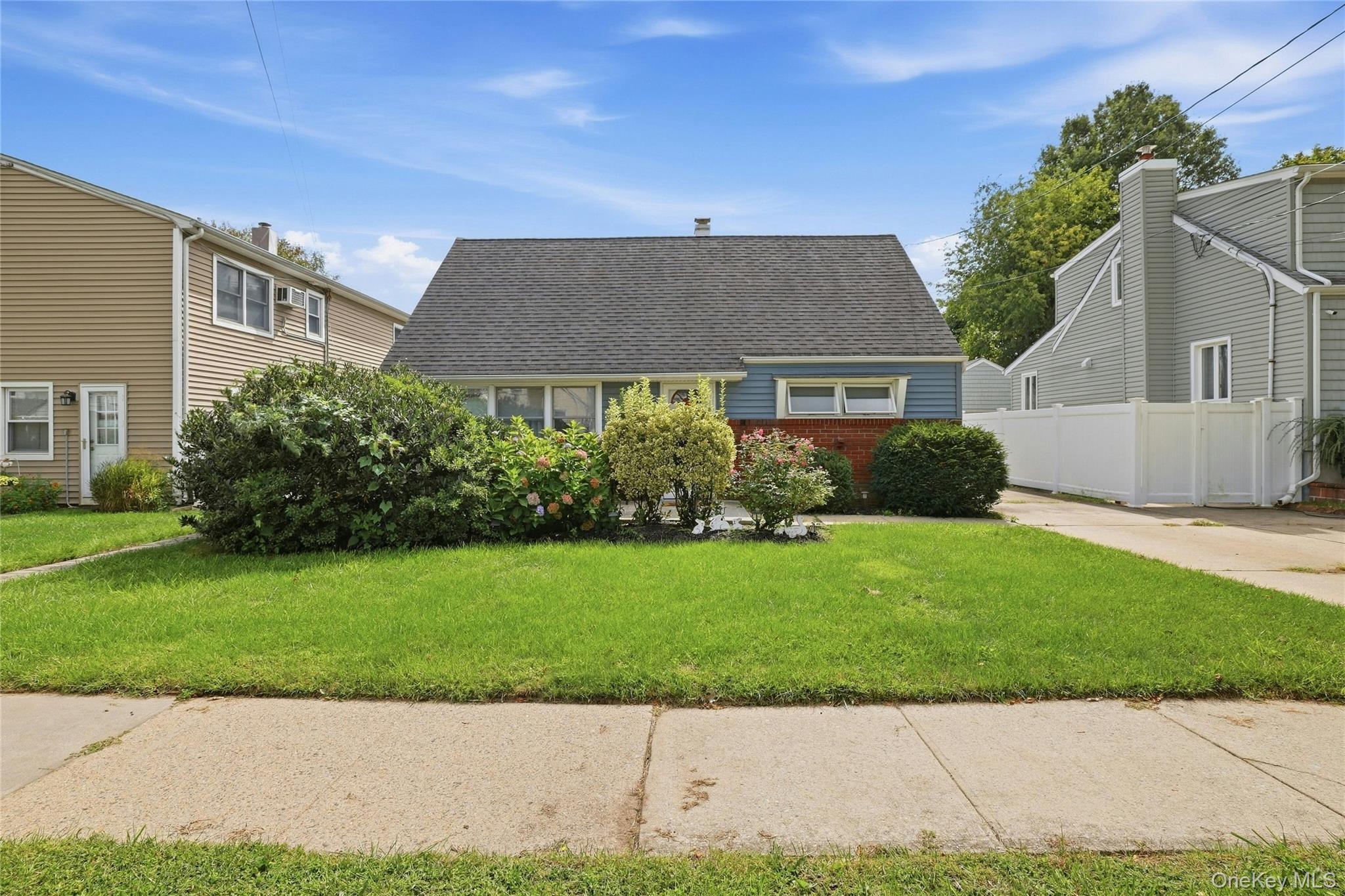 22 Fulton Avenue, New Hyde Park NY 11040