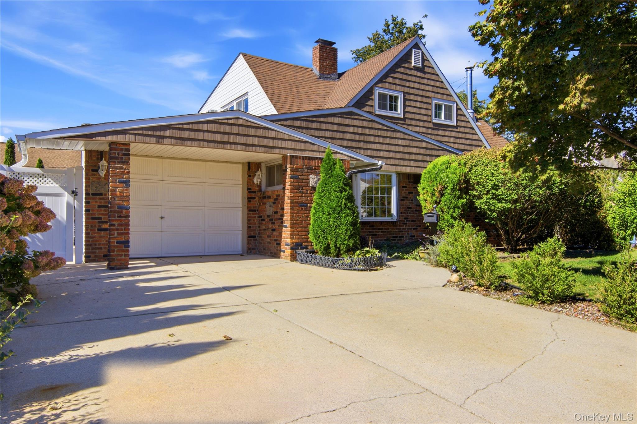 33 Stonecutter Road, Levittown NY 11756