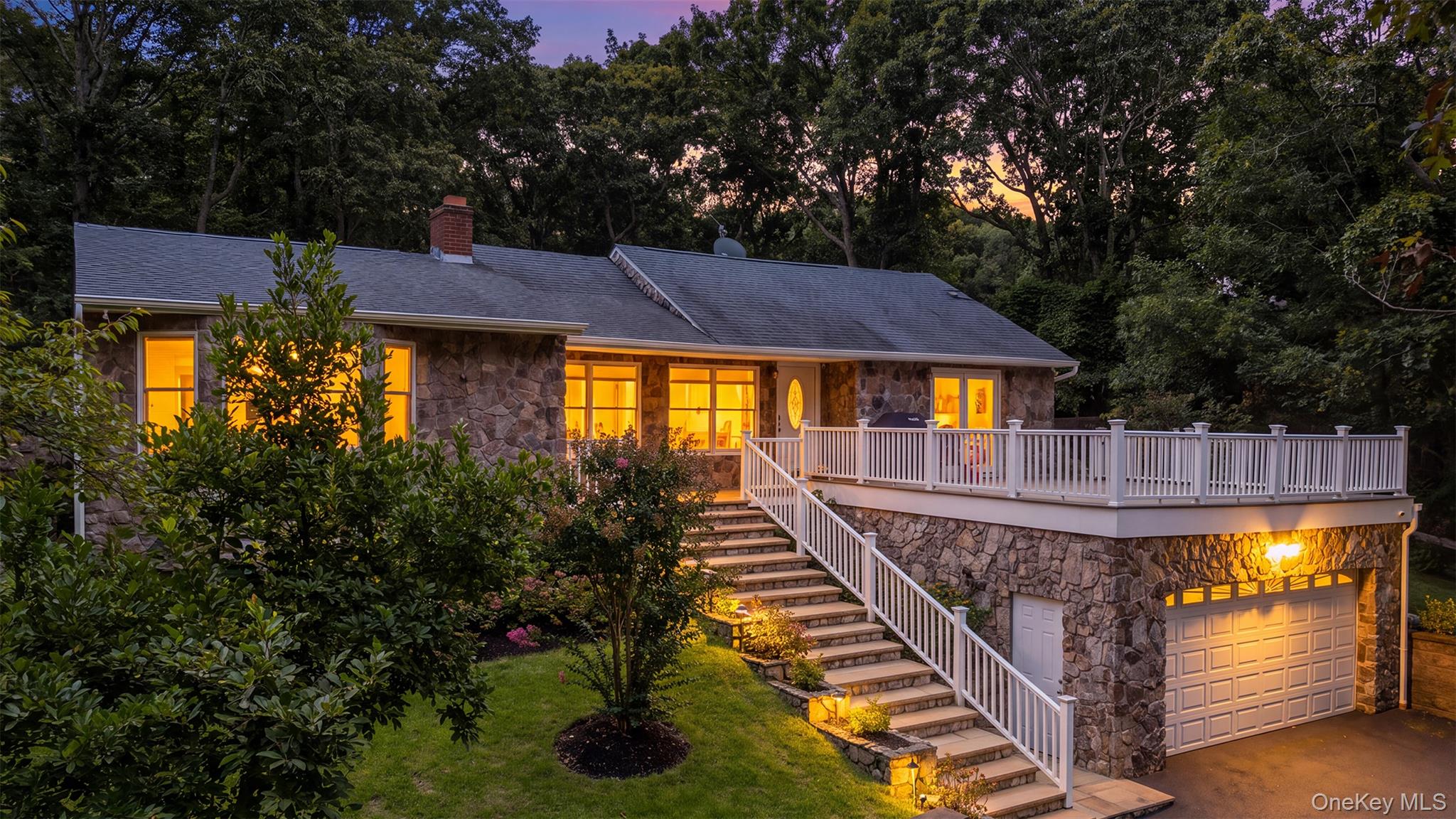 1000 Haywaters Road, Cutchogue NY 11935