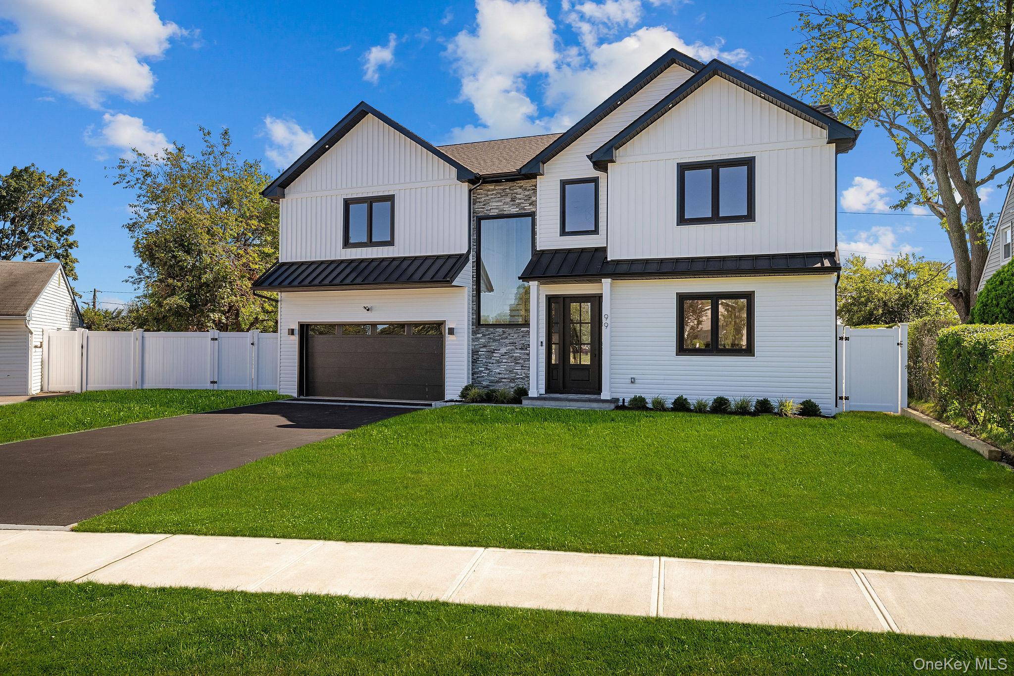 99 Slate Lane, Levittown NY 11756
