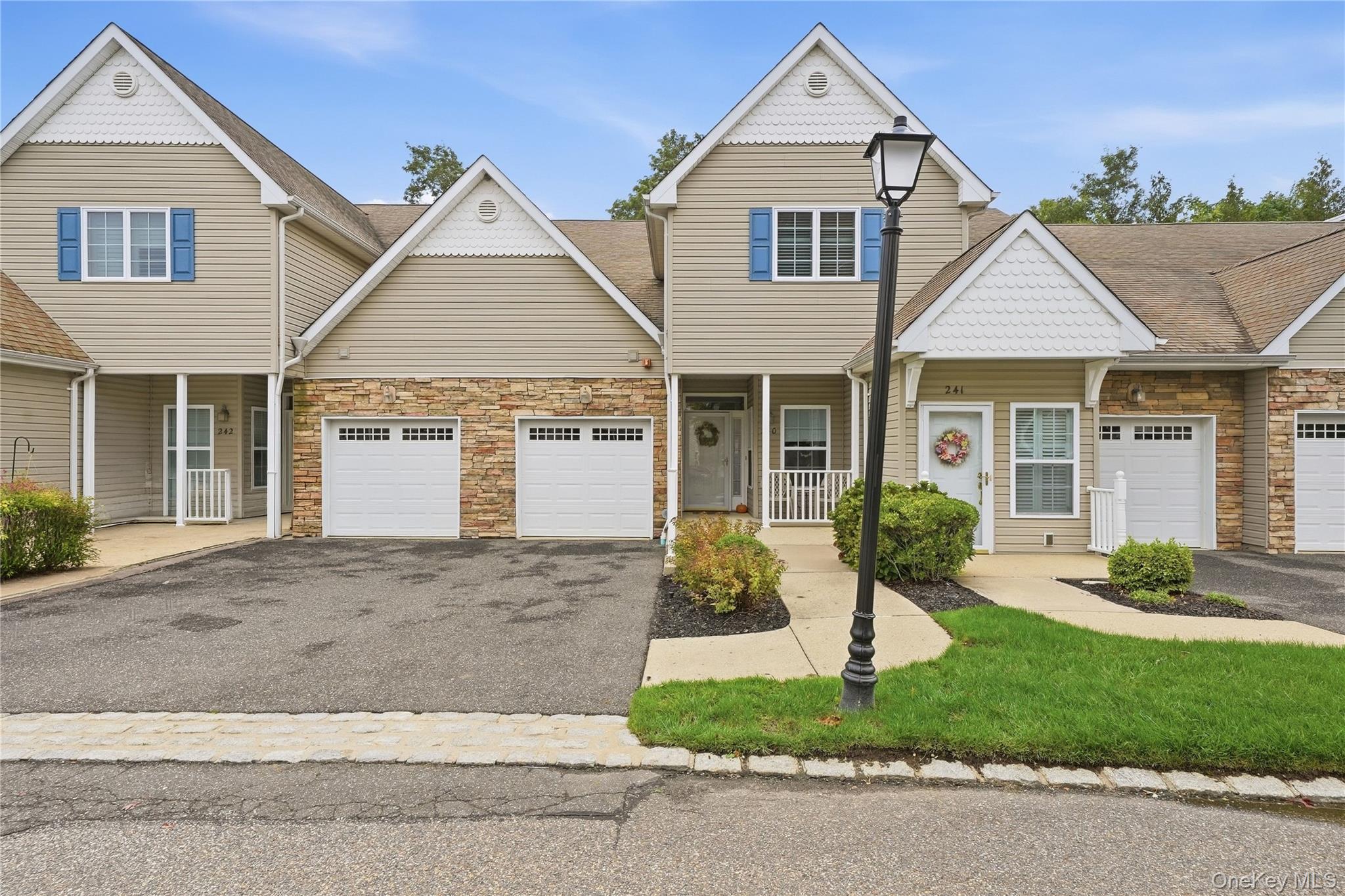 240 Ira Road, Mount Sinai NY 11766