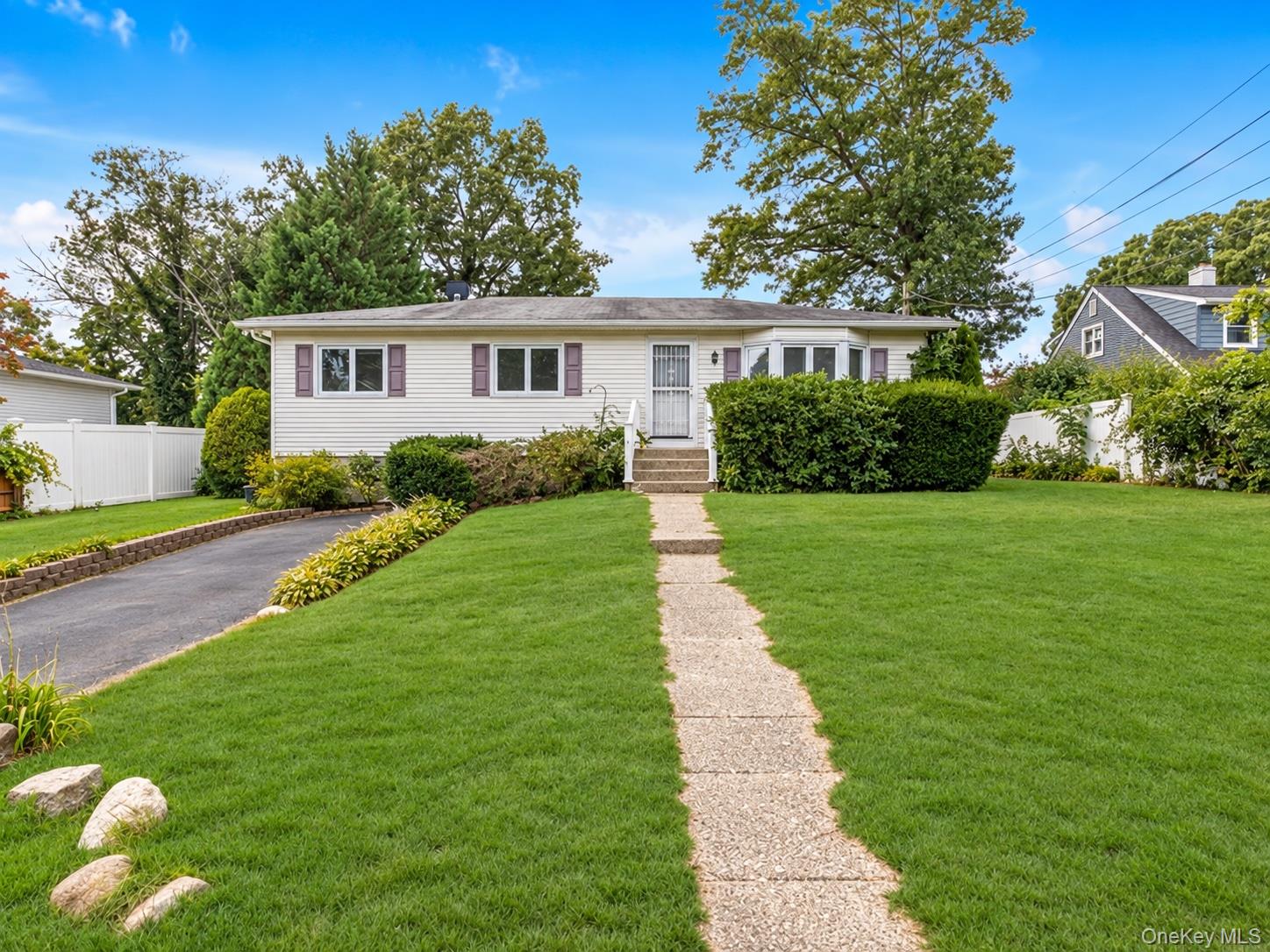 270 Browns Road, Nesconset NY 11767