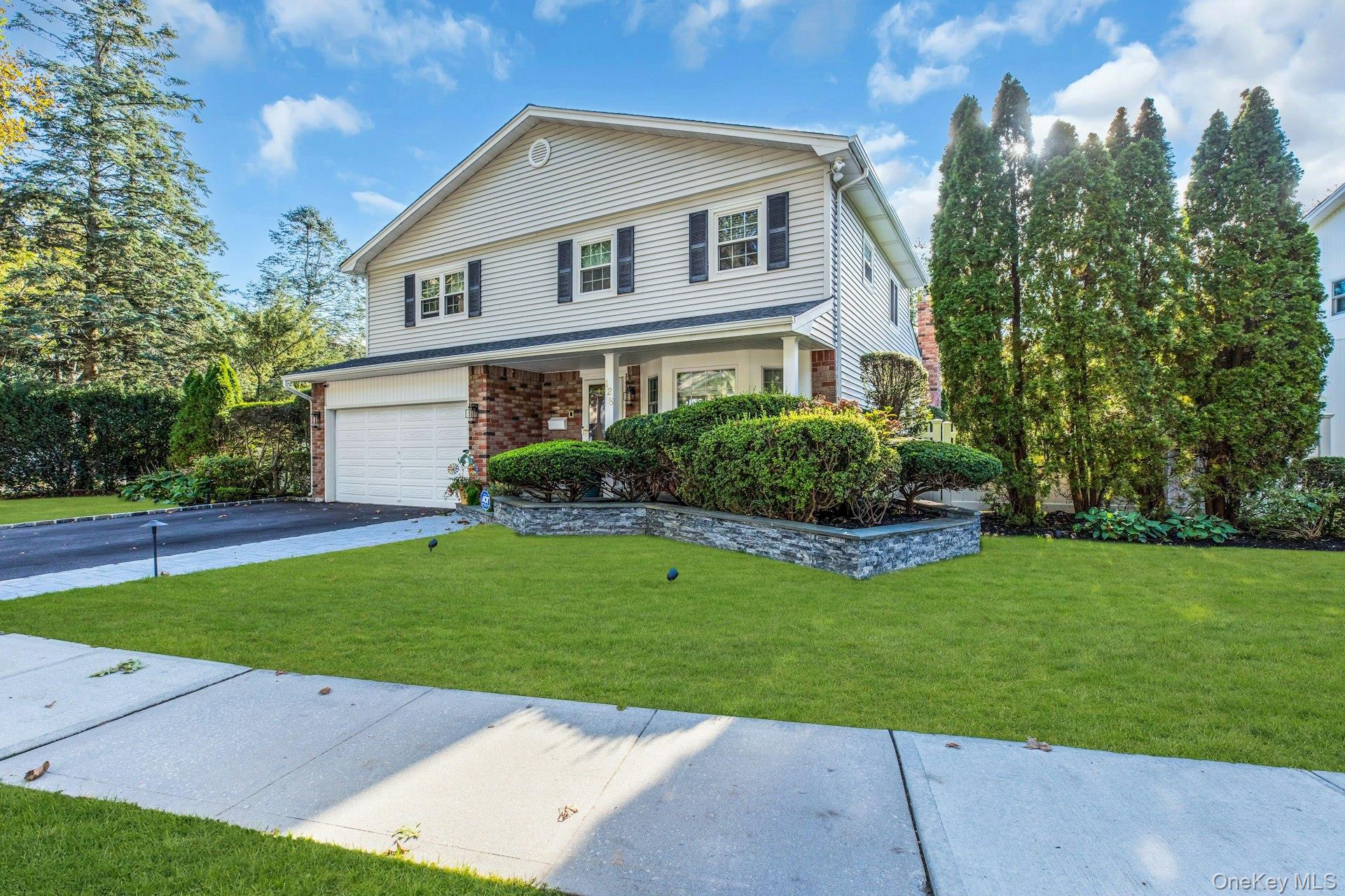 128 Soundview Drive, Port Washington NY 11050