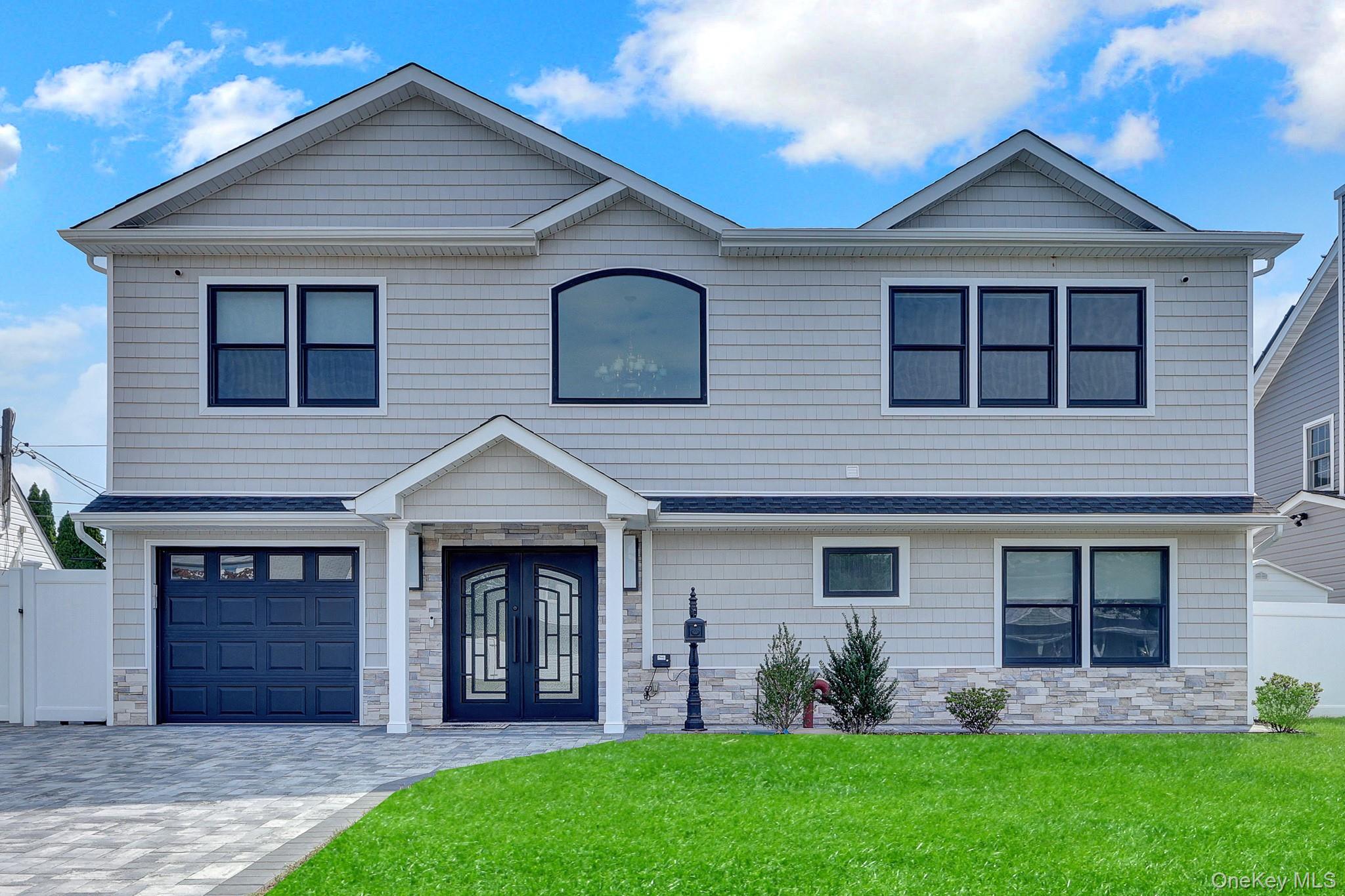 129 Tardy Lane S, Wantagh NY 11793