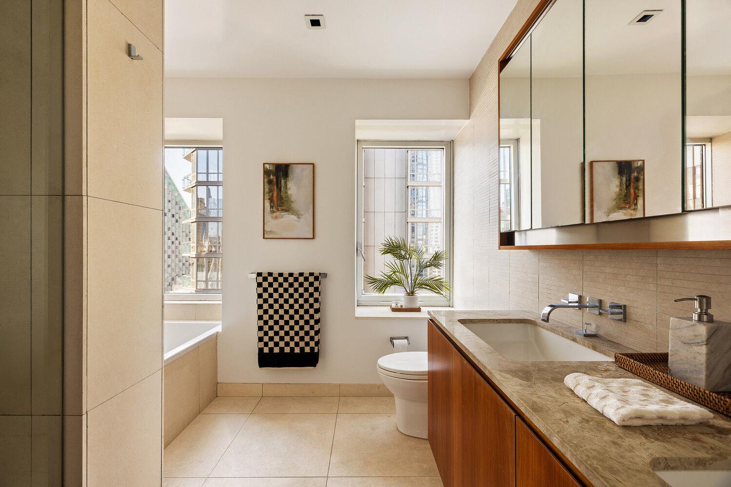 555 W 59TH Street Unit 17B, Manhattan NY 10019