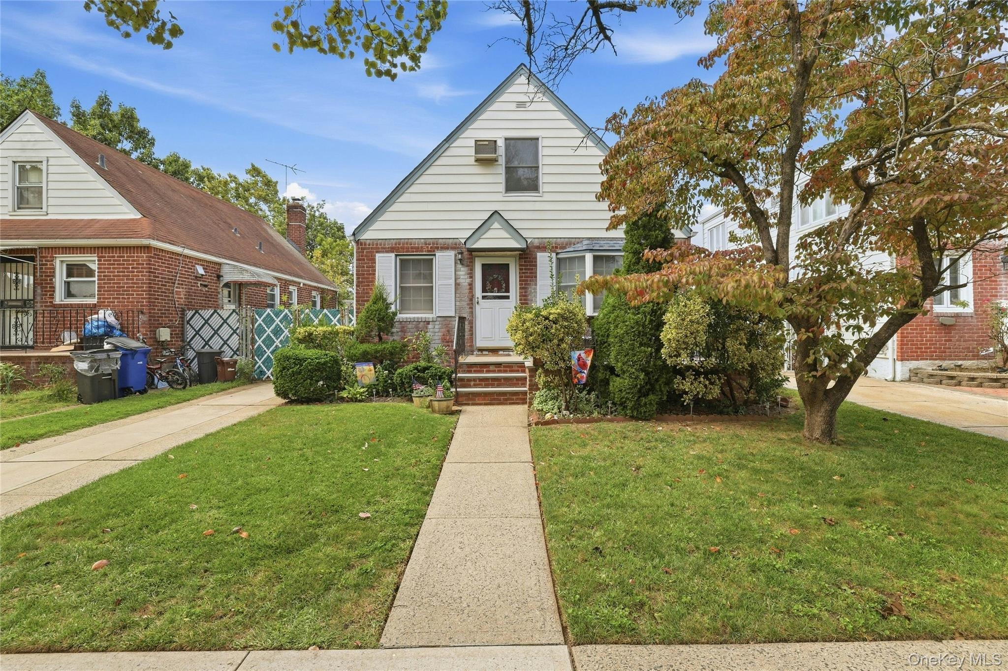 7954 264th Street, Glen Oaks NY 11004