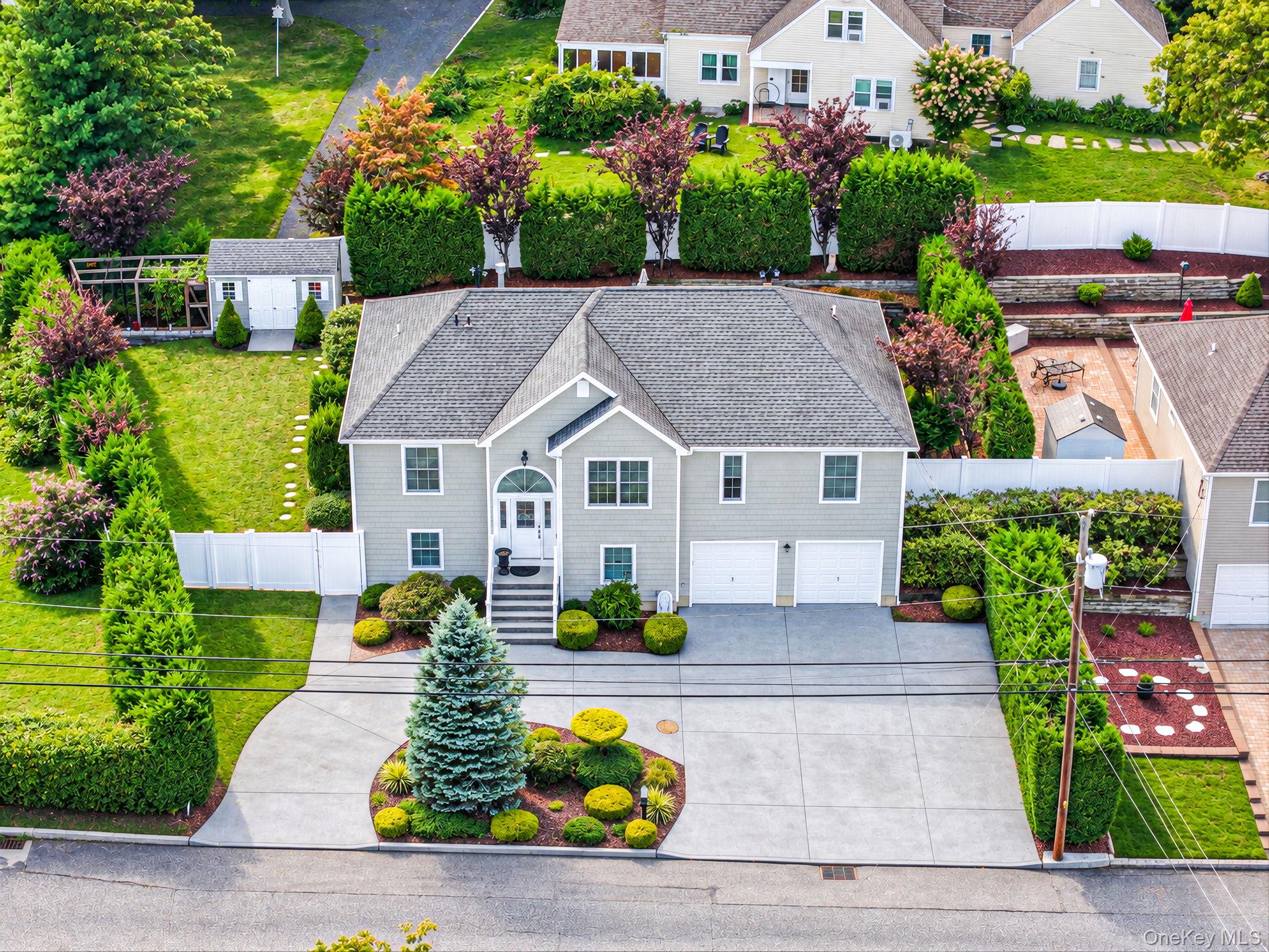 38 Cleary Road, Lake Ronkonkoma NY 11779