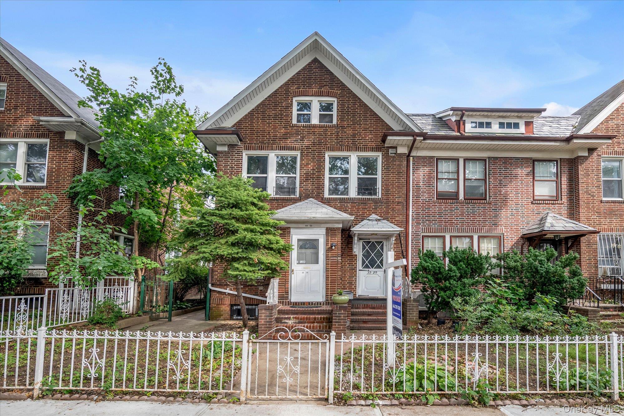 33-25 88th Street, Jackson Heights NY 11372
