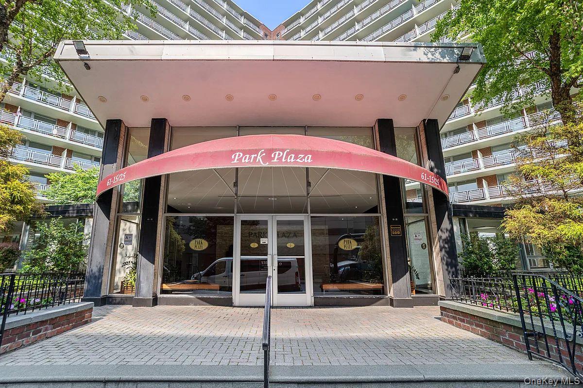 6125 97 Street Unit 5A, Rego Park NY 11374