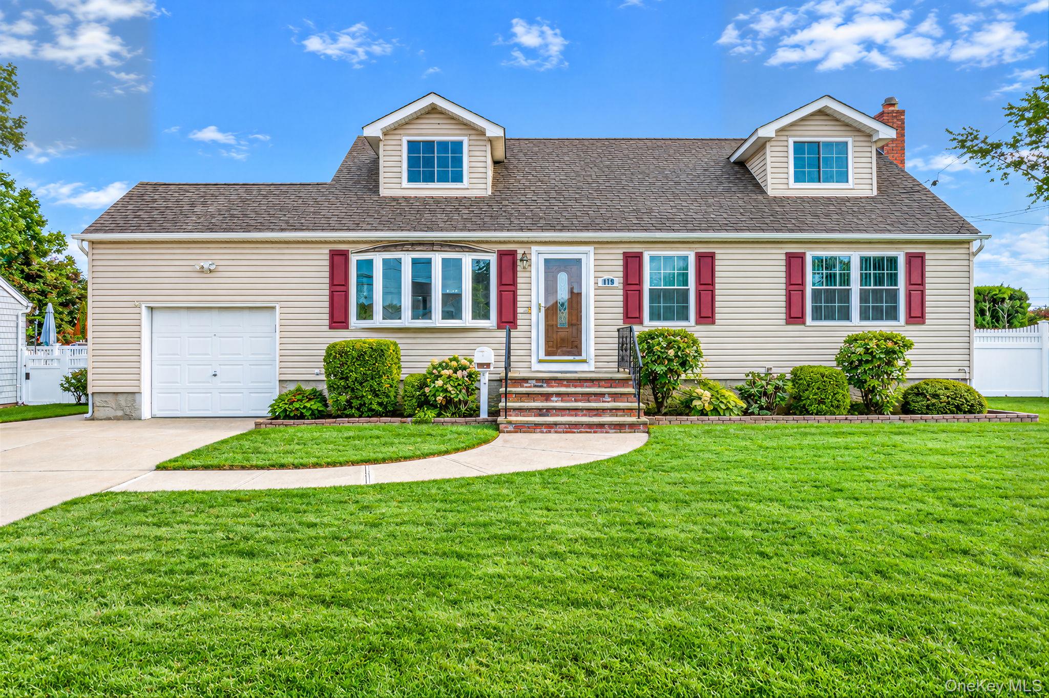 719 3rd Street, West Babylon NY 11704