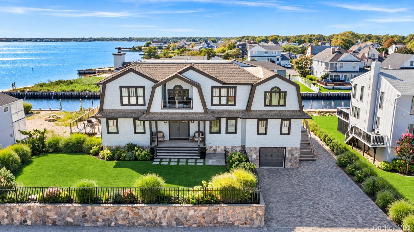 36 Shinnecock Road, East Quogue NY 11942