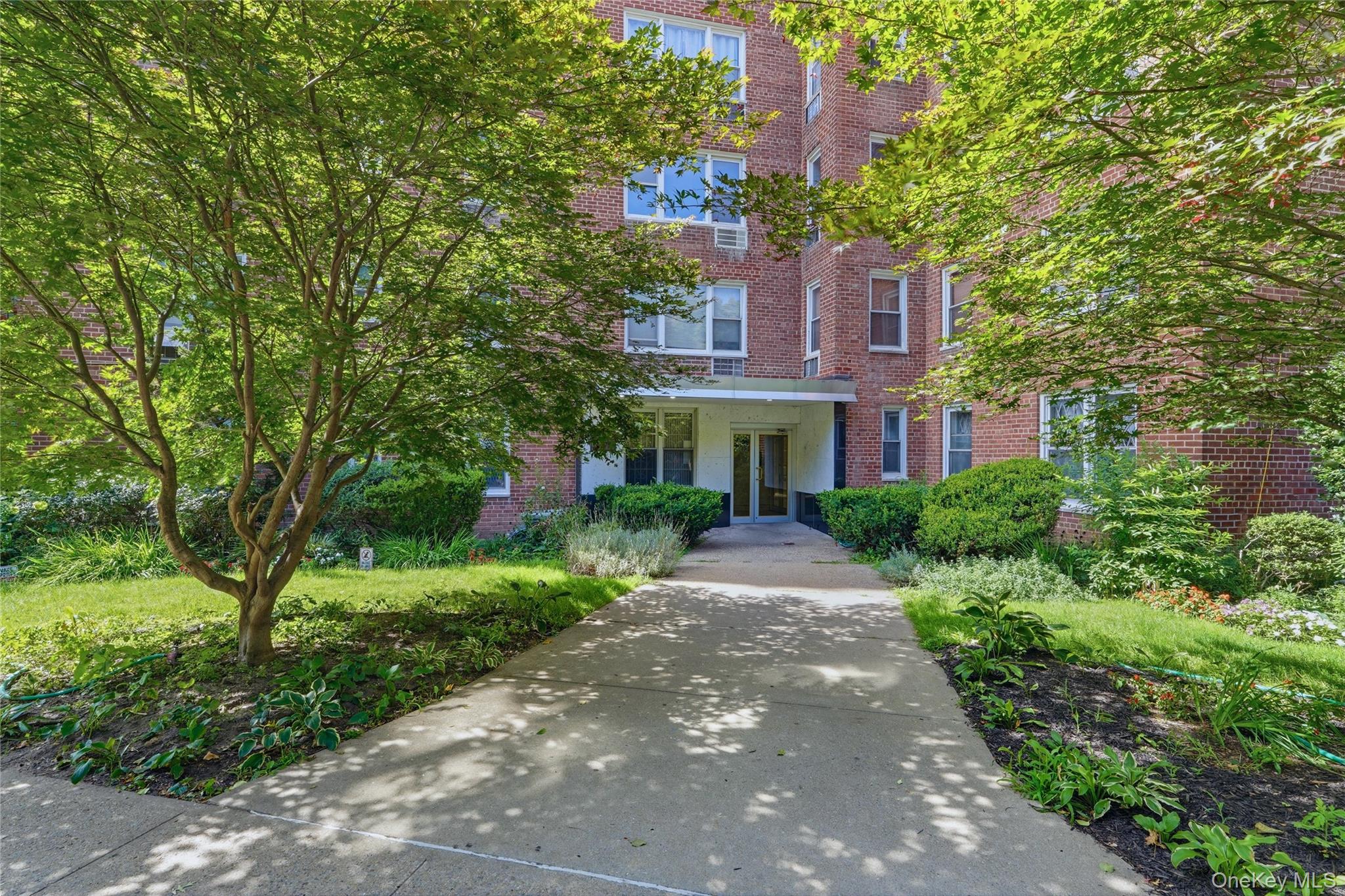 3475 Greystone Avenue Unit 7F, Bronx NY 10463