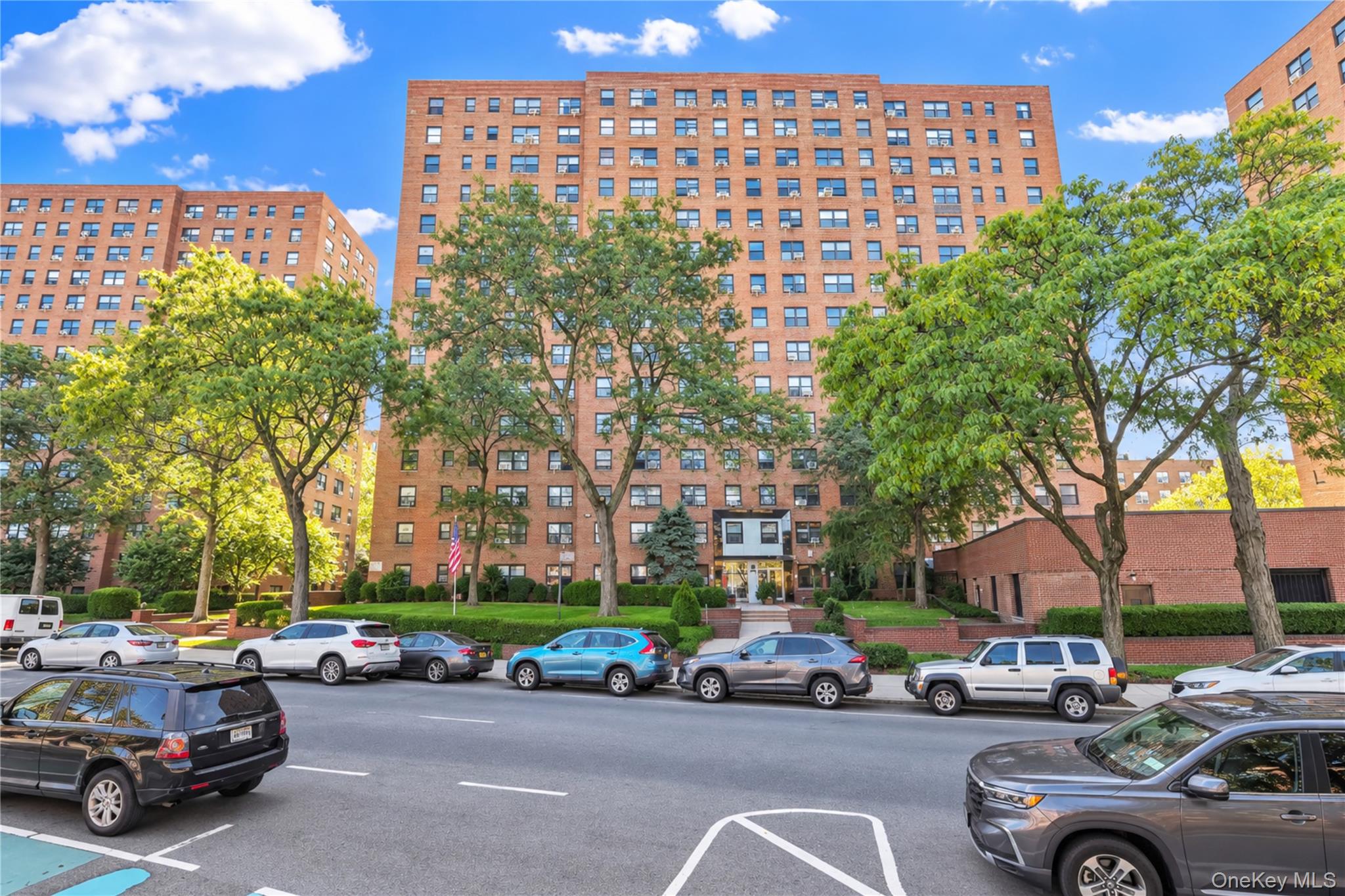 99-40 63rd rd Unit 9D, Rego Park NY 11374
