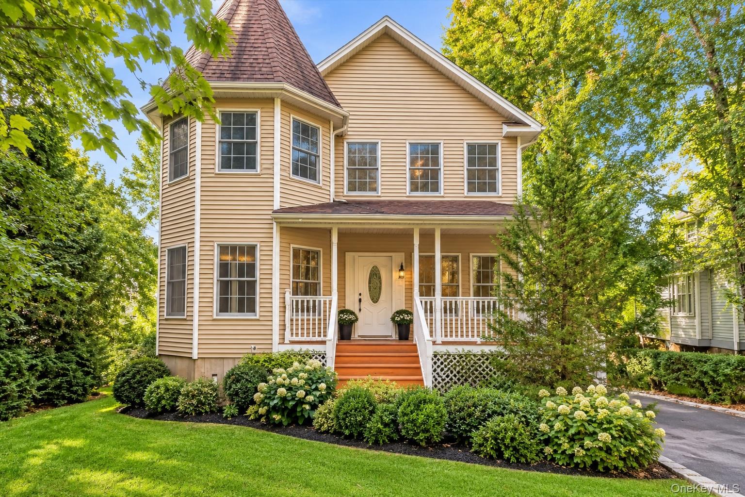 118 Ridge Road, Valley Cottage NY 10989
