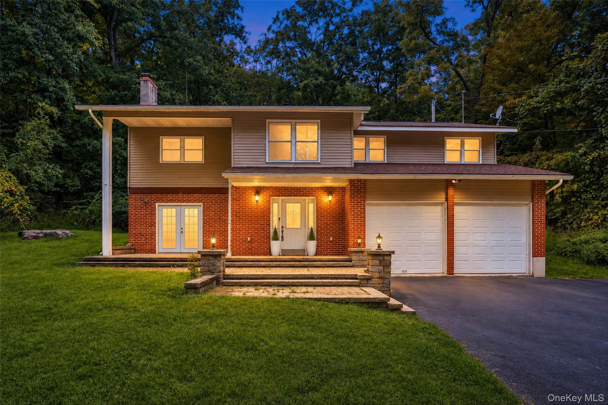 323 Roosa Gap Road, Bloomingburg NY 12721