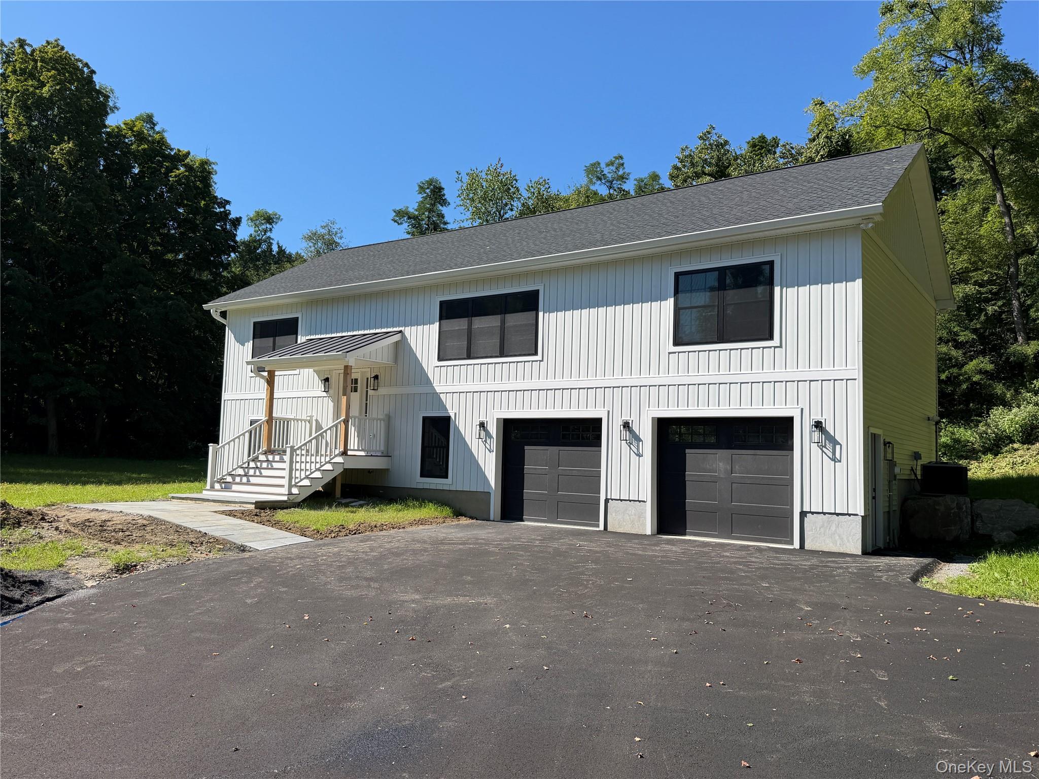 55 Schoolhouse Lane, Hopewell Junction NY 12533