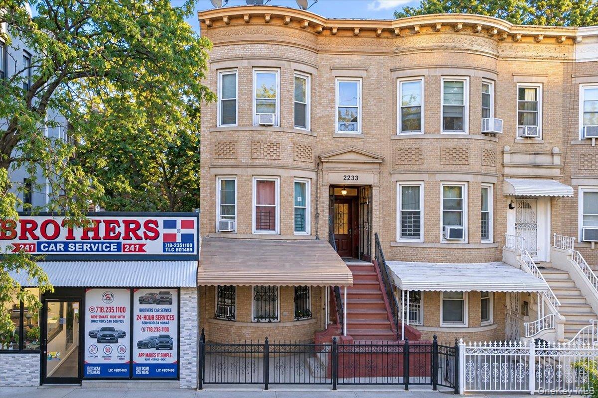 243 Crescent, Brooklyn NY 11208