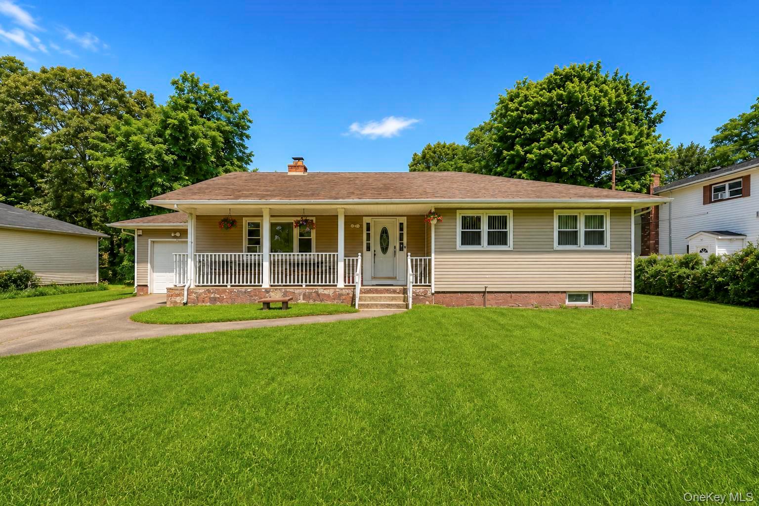 617 Granny, Middle Island NY 11953
