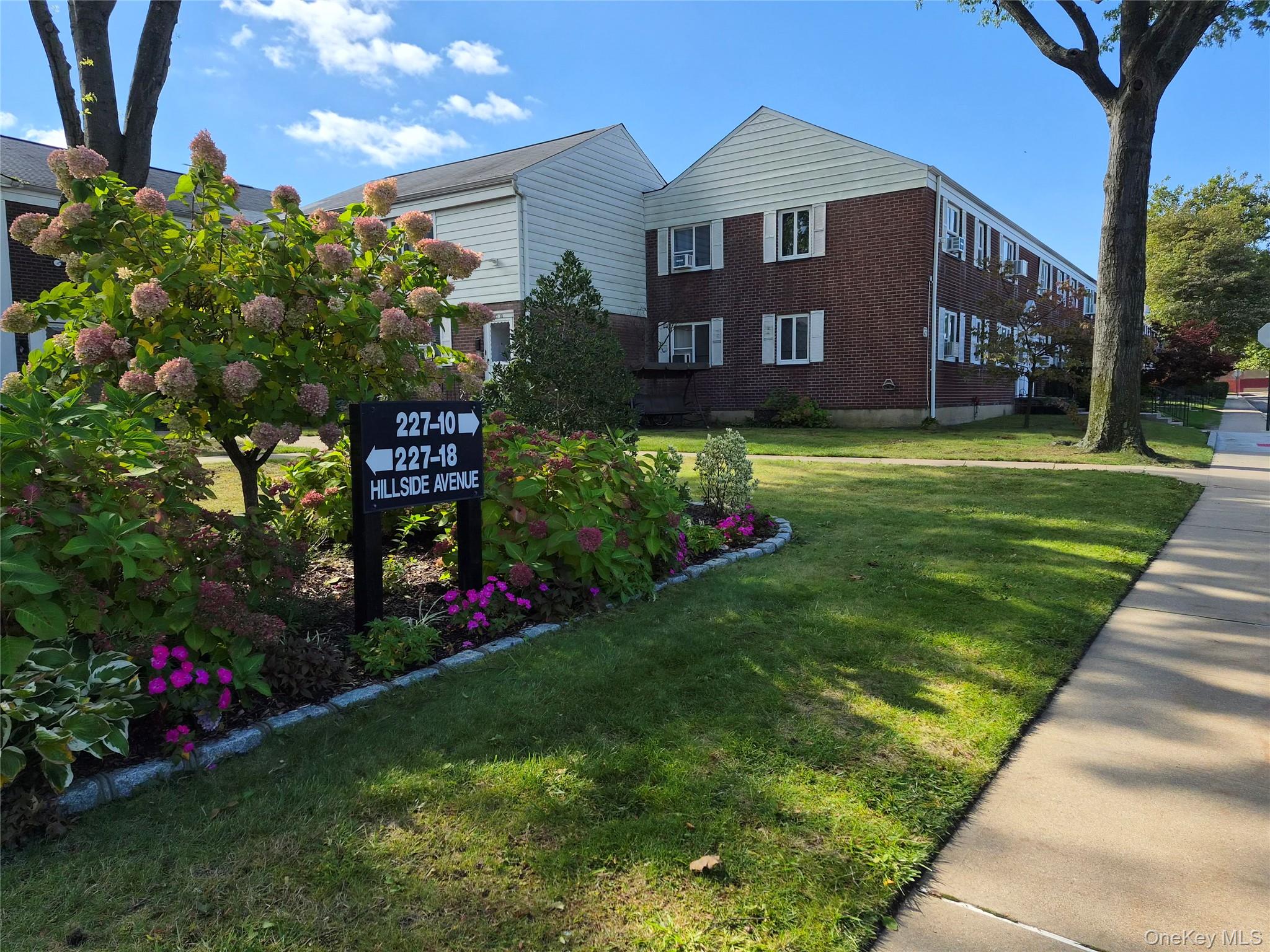 227-08 Hillside Avenue Unit Upper, Queens Village NY 11427