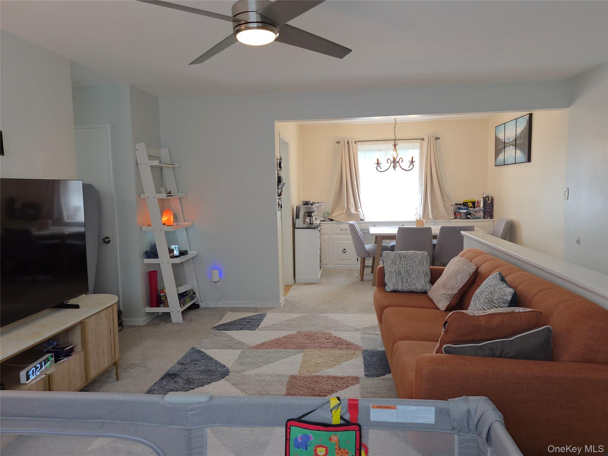 227-08 Hillside Avenue Unit Upper, Queens Village NY 11427