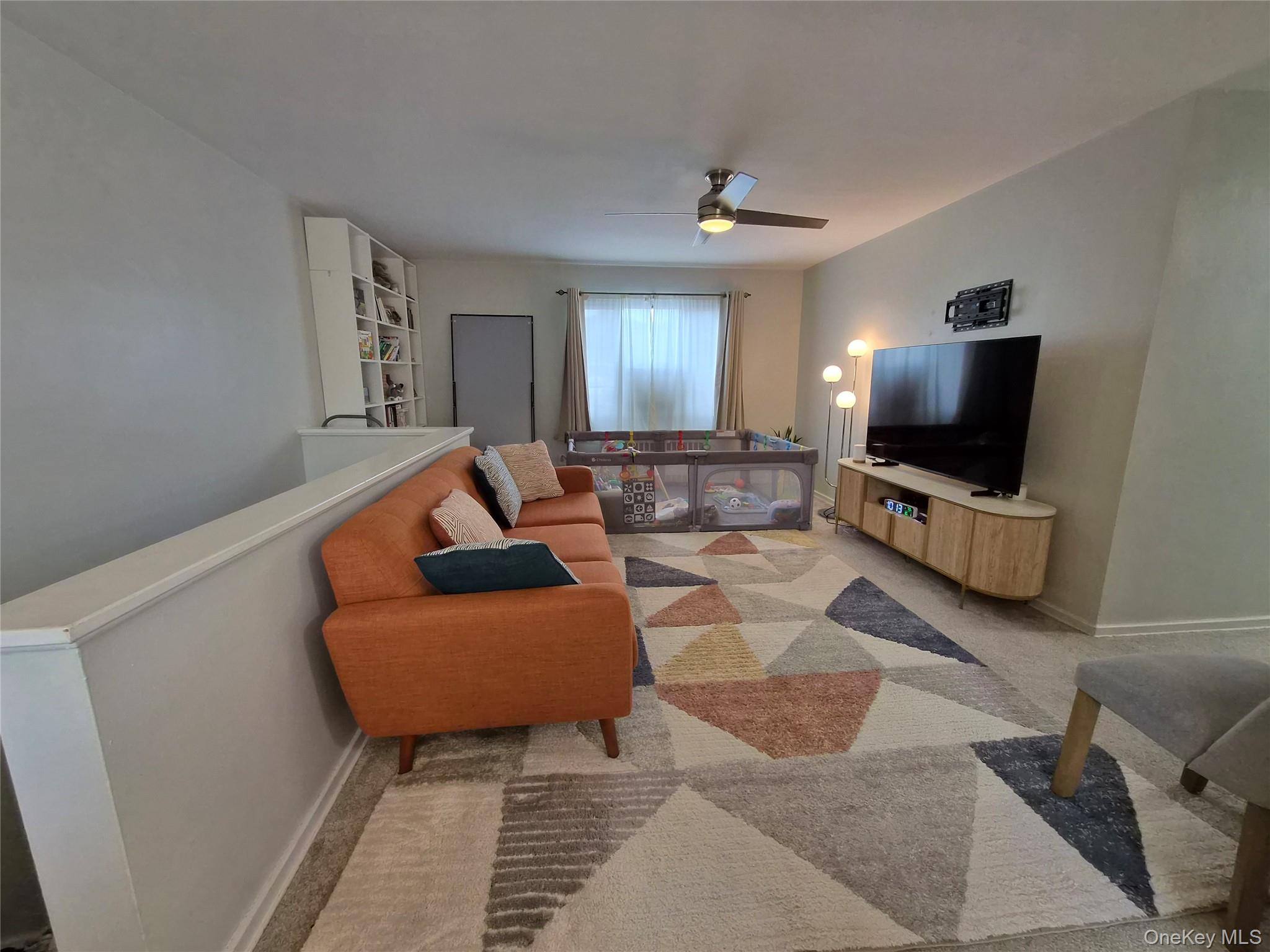 227-08 Hillside Avenue Unit Upper, Queens Village NY 11427