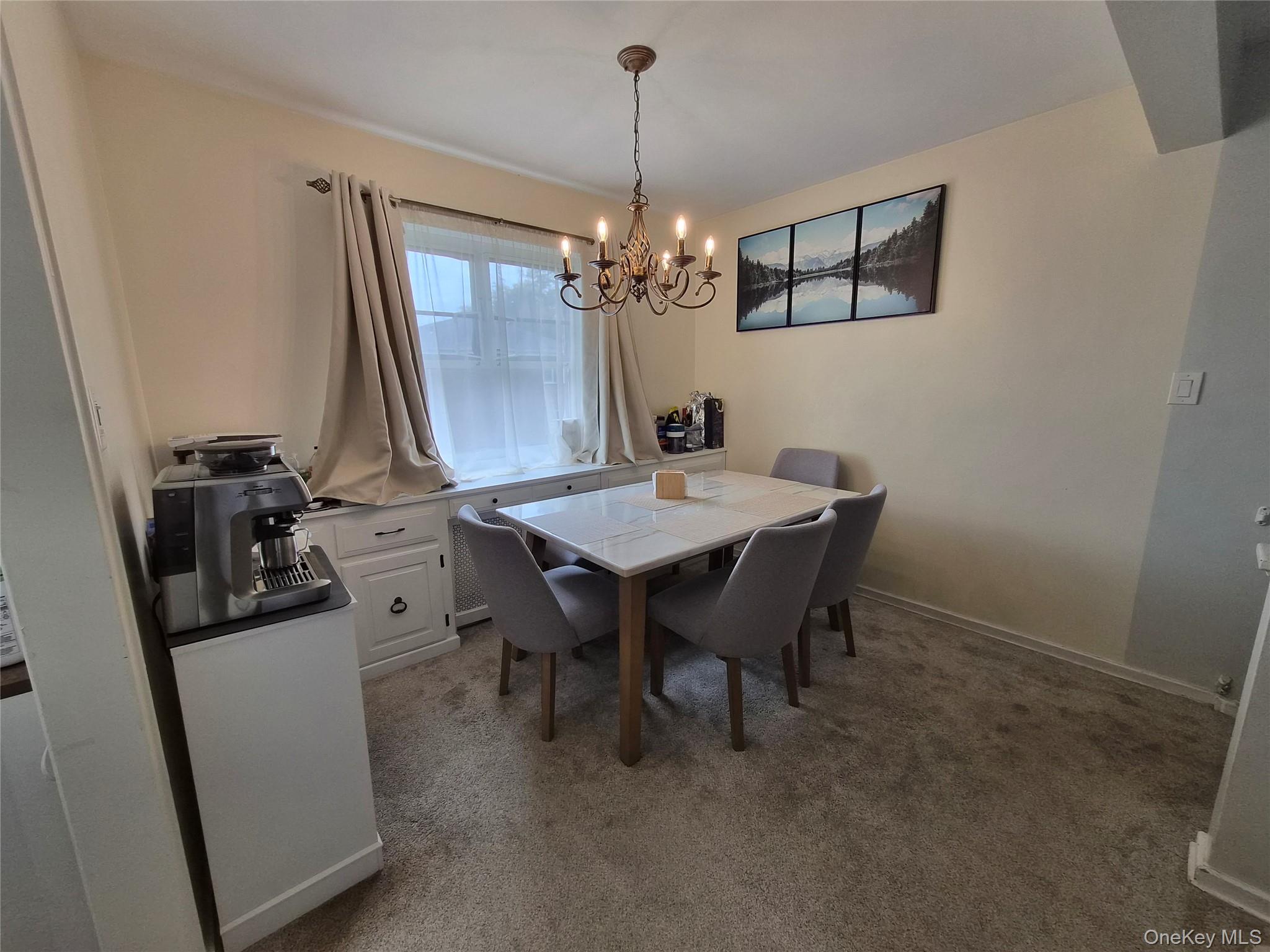 227-08 Hillside Avenue Unit Upper, Queens Village NY 11427
