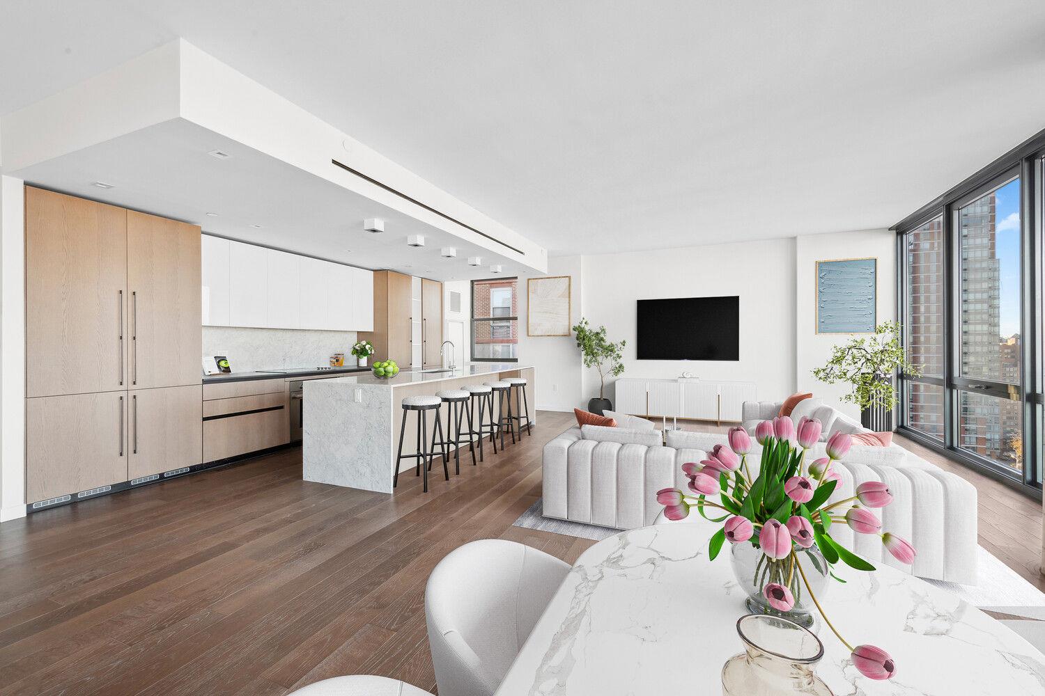 302 E 96TH Street Unit PENTHOUSE, Manhattan NY 10128