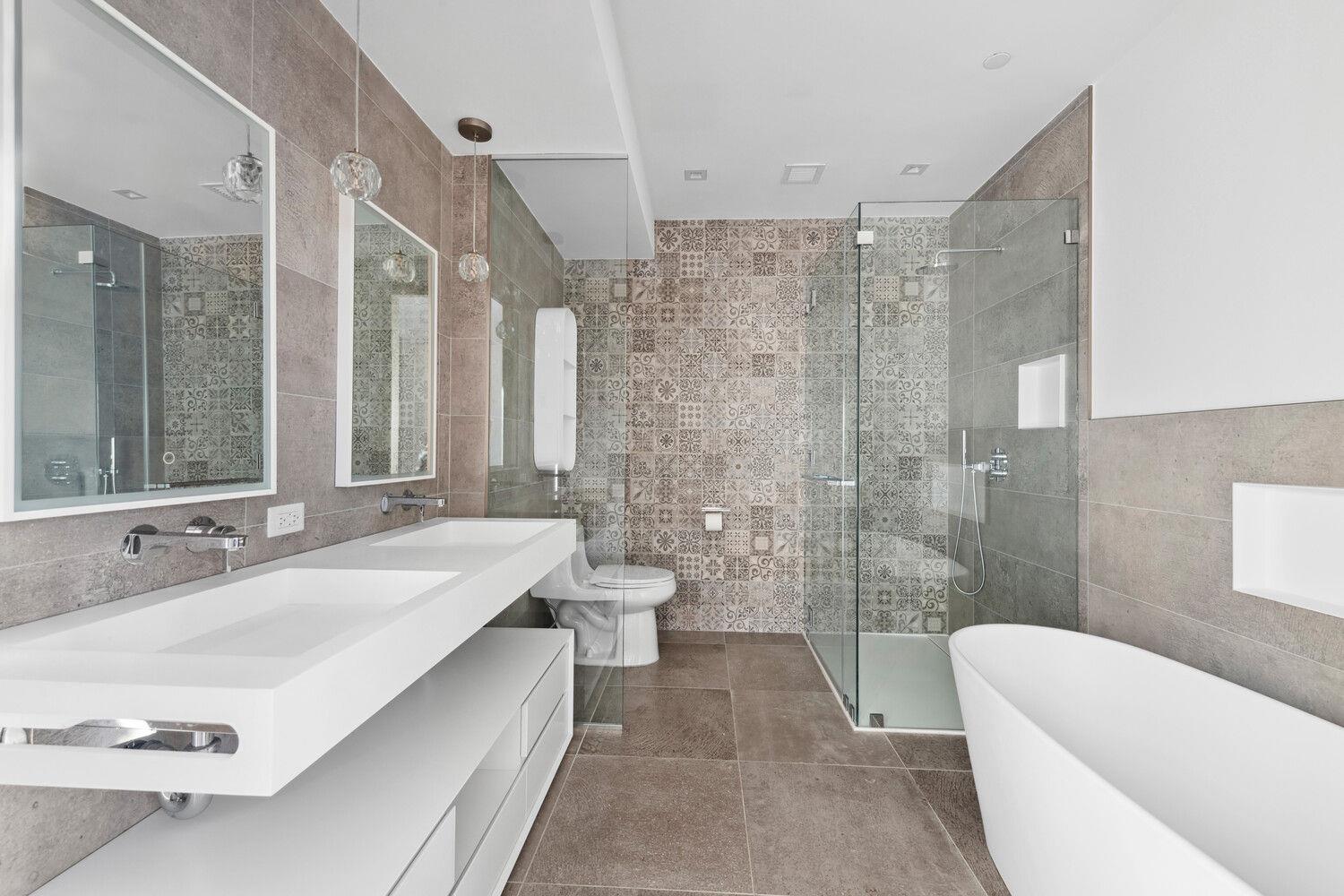 302 E 96TH Street Unit PENTHOUSE, Manhattan NY 10128