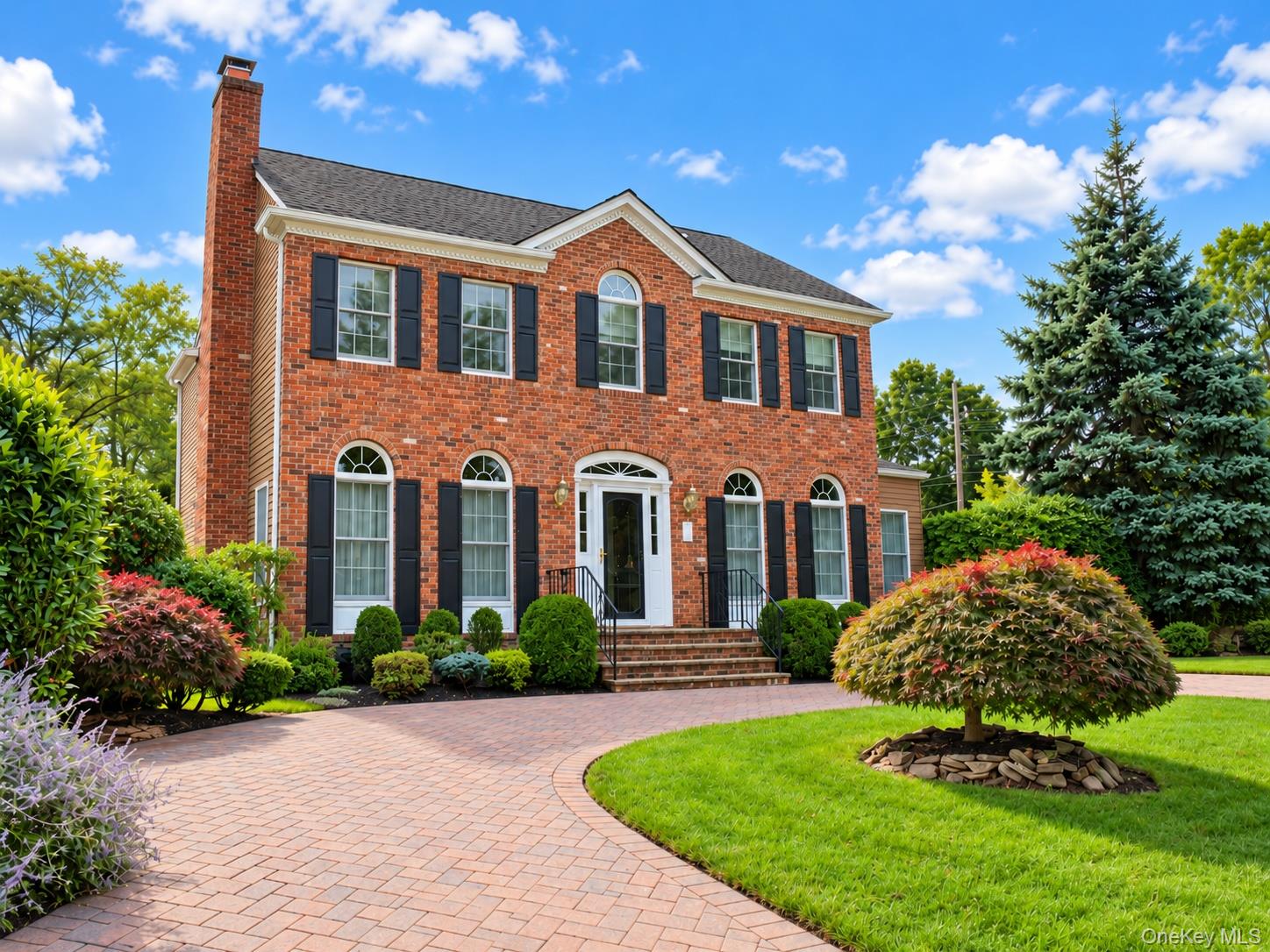 2 Garden Street, Garden City NY 11530