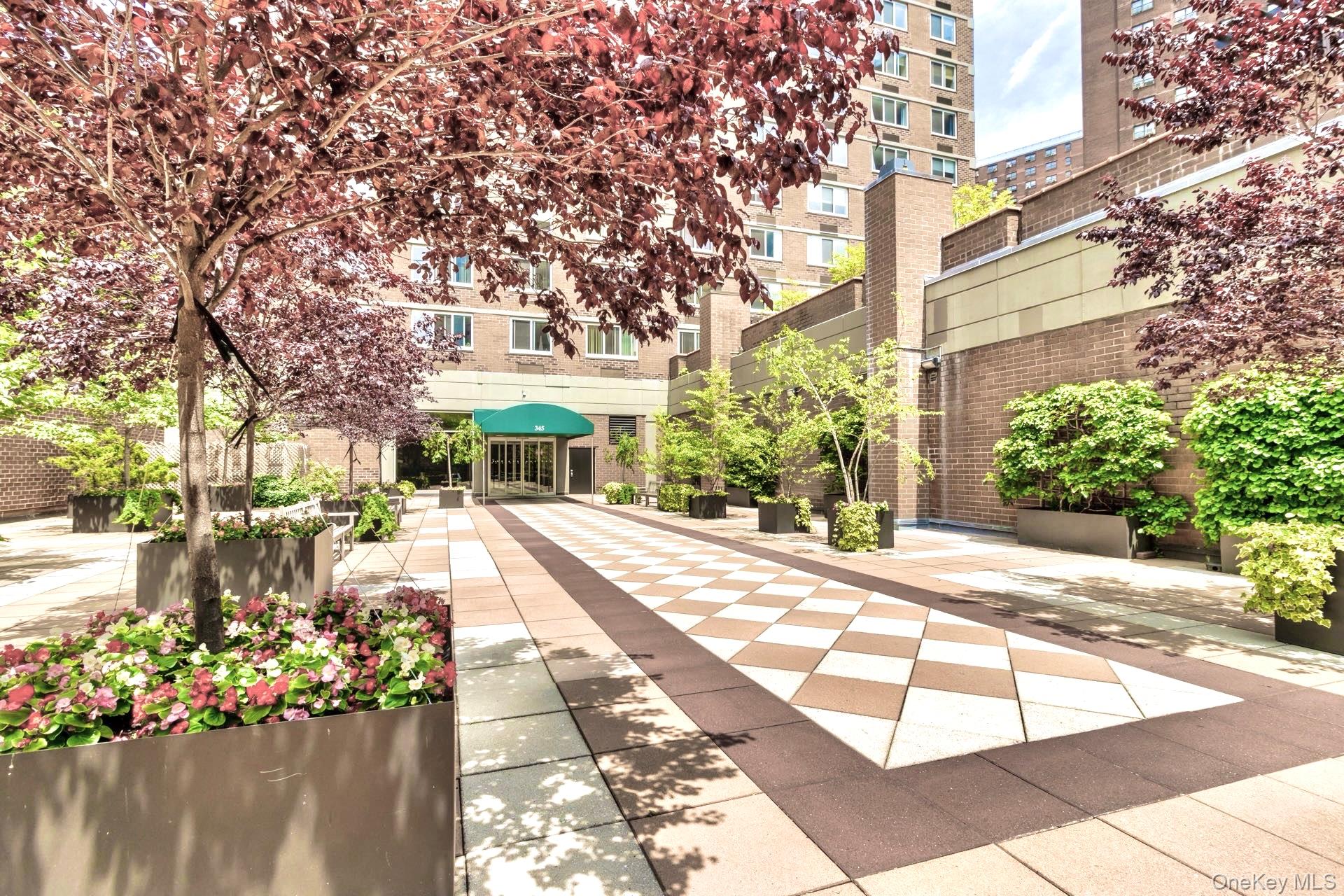 345 E 93rd Street Unit 30C, Manhattan NY 10128