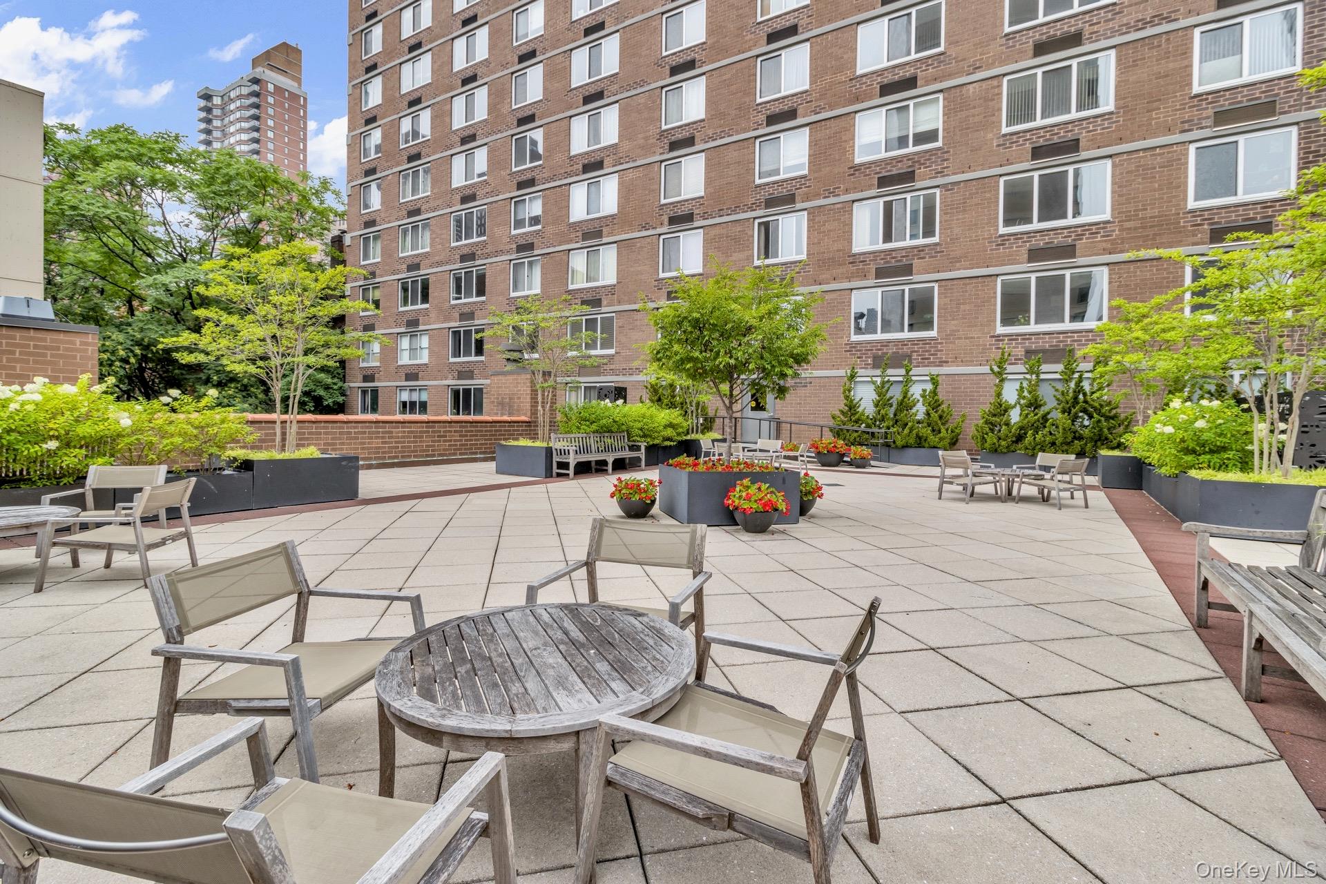 345 E 93rd Street Unit 30C, Manhattan NY 10128