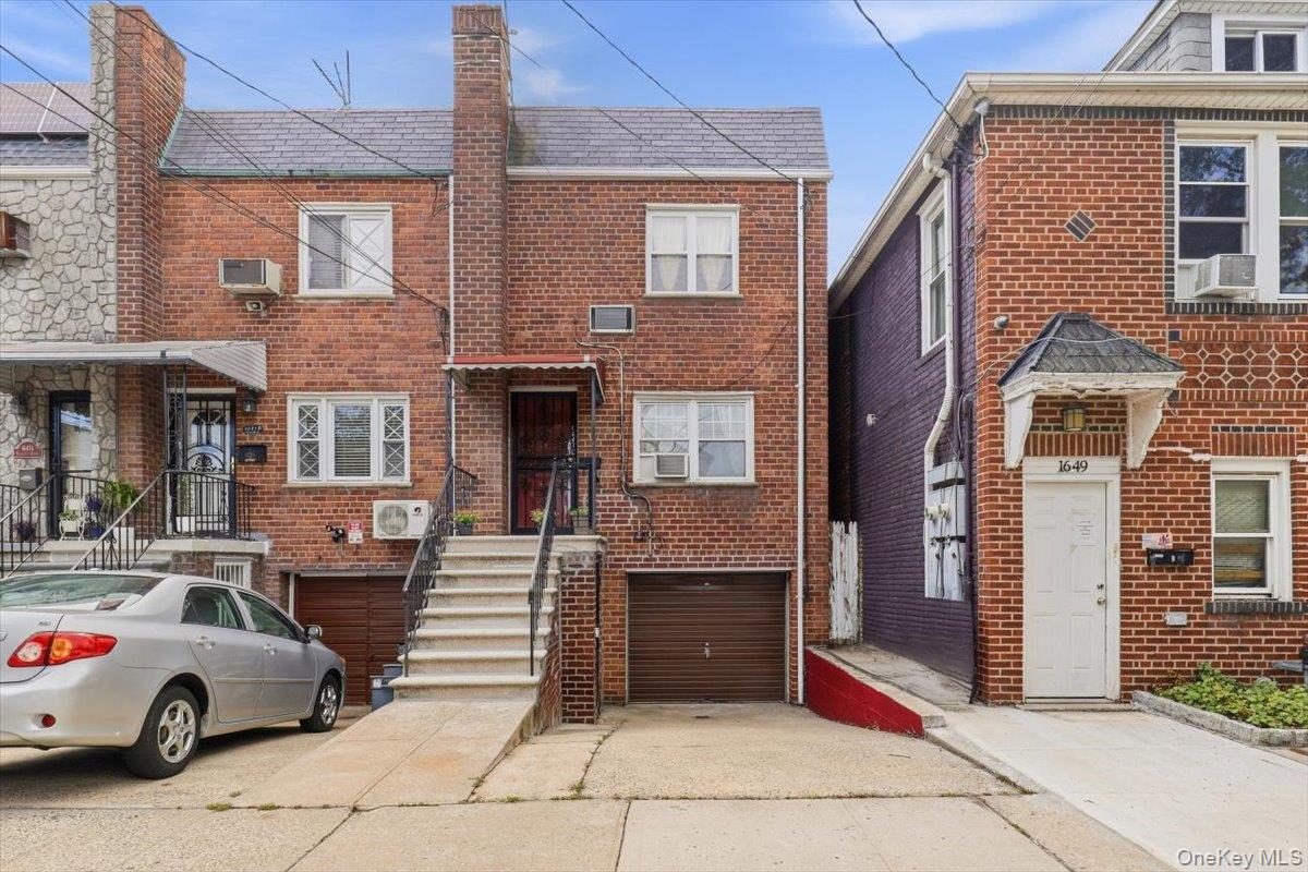 1647 Radcliff Avenue, Bronx NY 10462