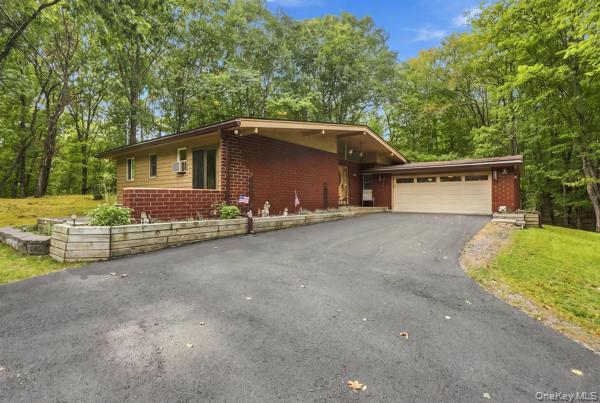 51 Leslie Road, Newburgh NY 12550
