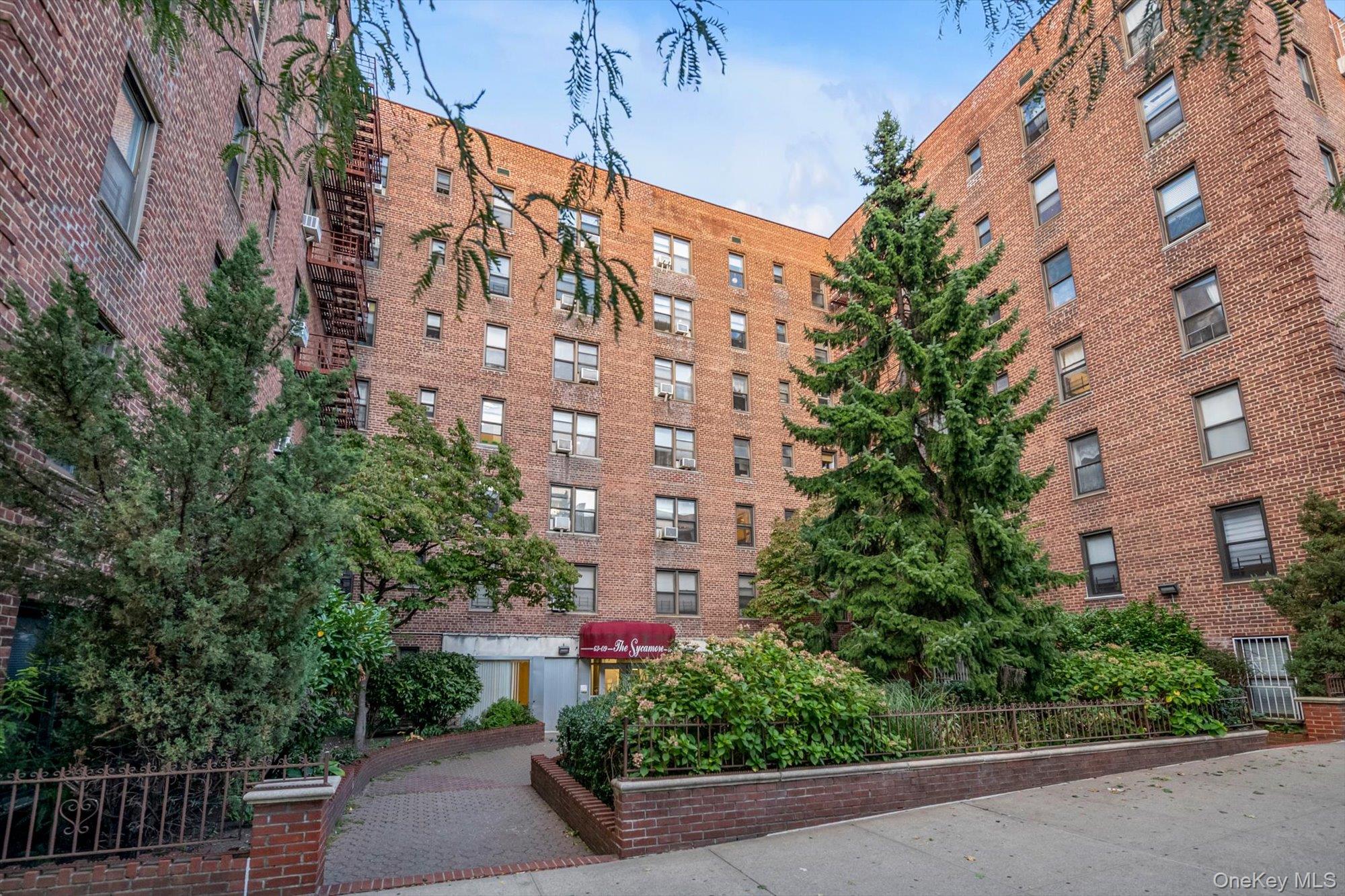 63-09 108 Street Unit 3S, Forest Hills NY 11375