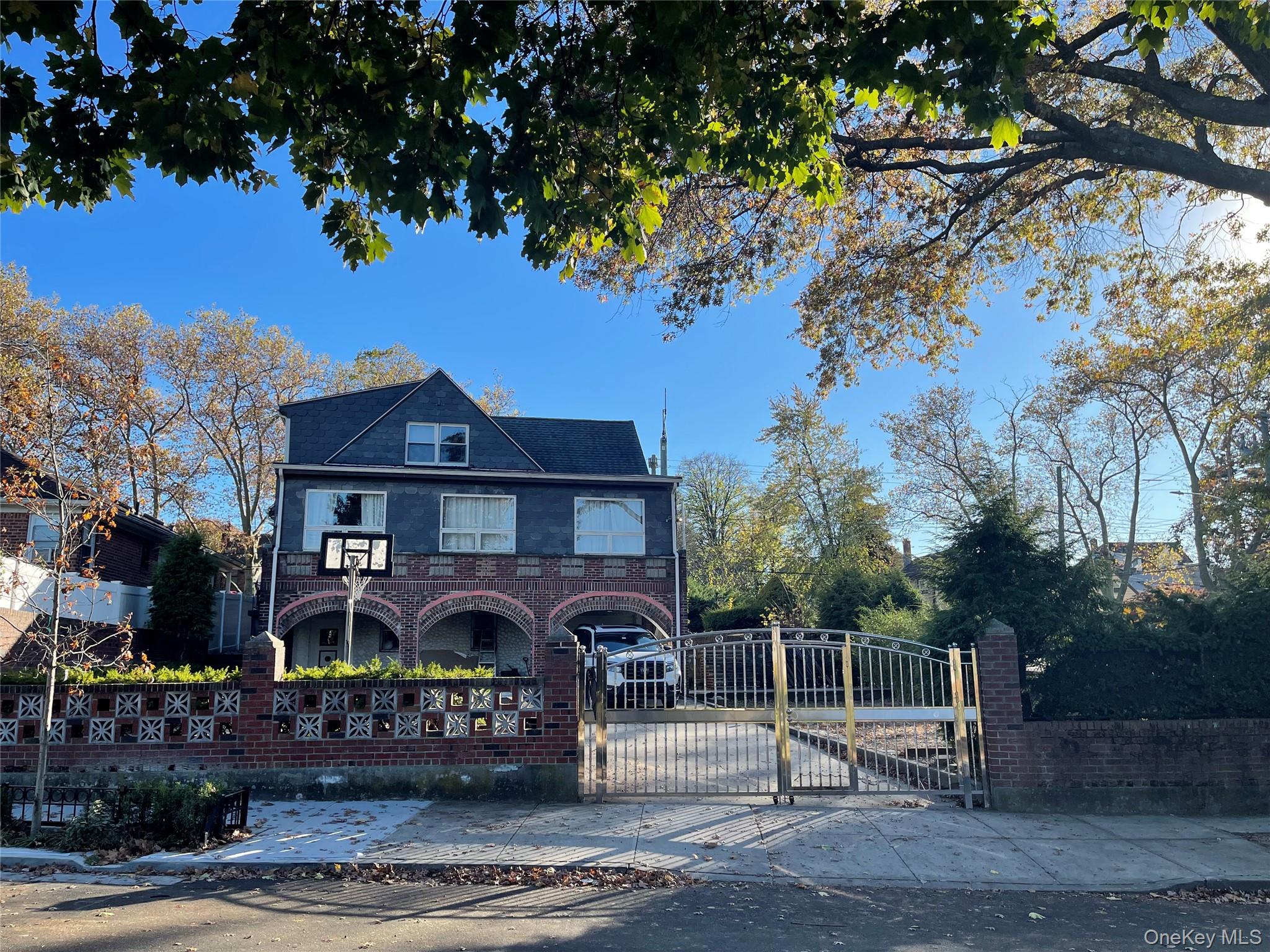 29 -05 MURRAY Street, Flushing NY 11354