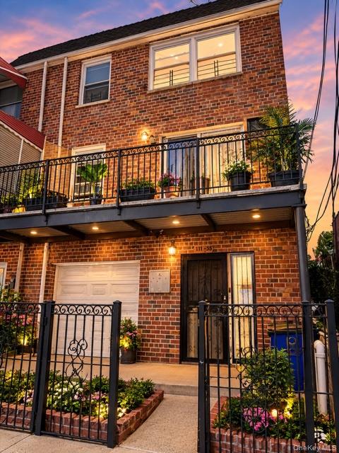 111-55 43rd Ave, Corona NY 11368