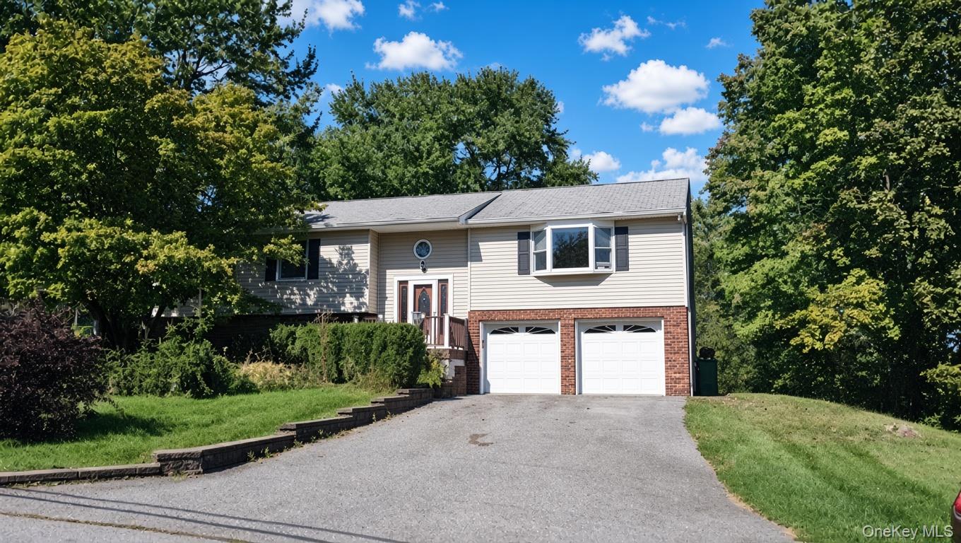56 Mandalay Drive, Poughkeepsie NY 12603