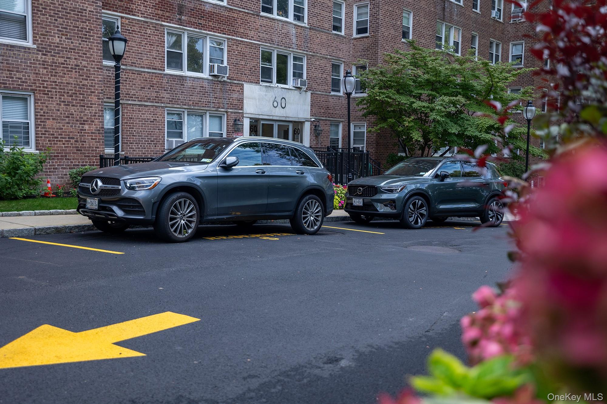 60 Knolls Crescent Unit 10L, Bronx NY 10463