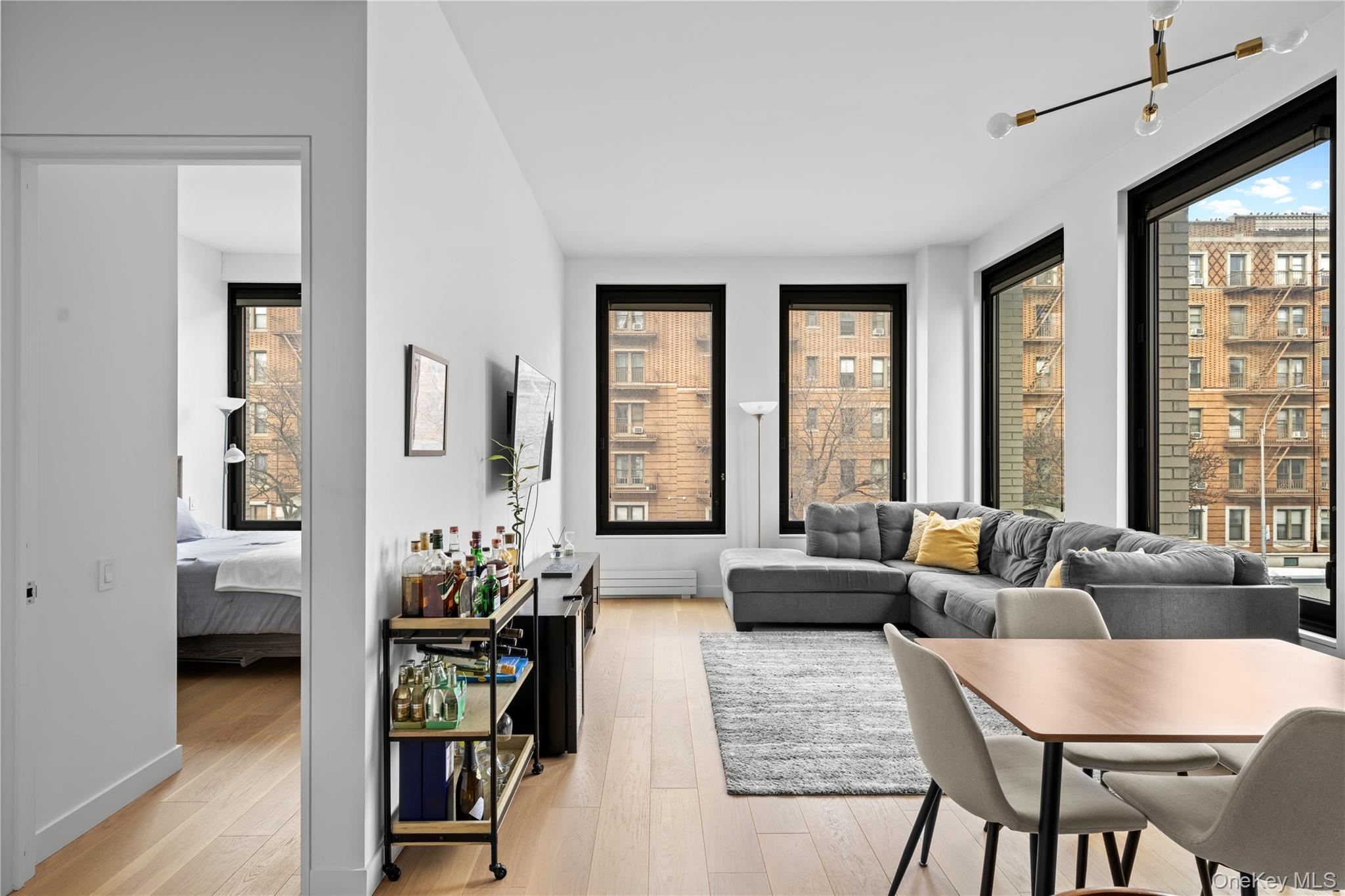 21-21 31st Street Unit 2L, Astoria NY 11105