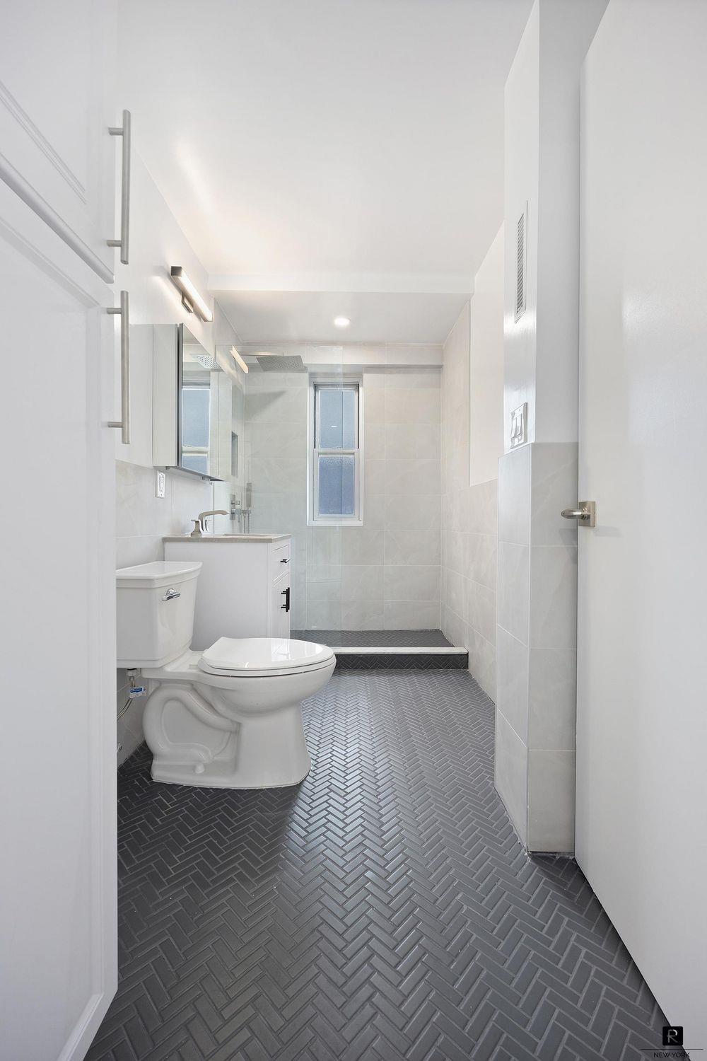 477 FDR Drive Unit M-1602, Manhattan NY 10002