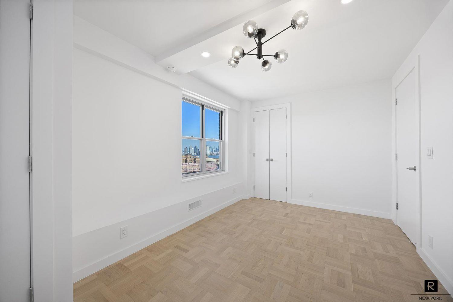 477 FDR Drive Unit M-1602, Manhattan NY 10002