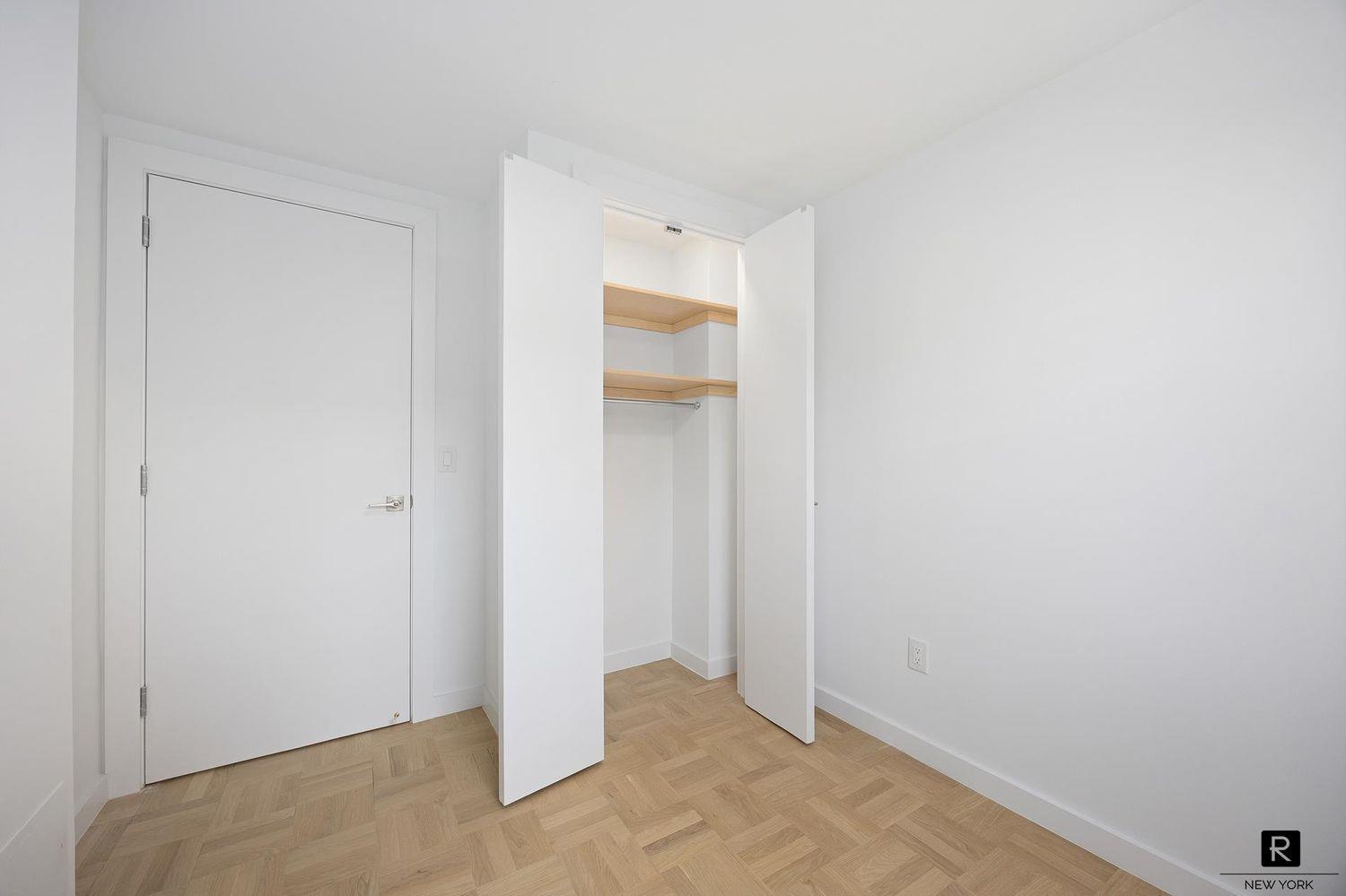 477 FDR Drive Unit M-1602, Manhattan NY 10002