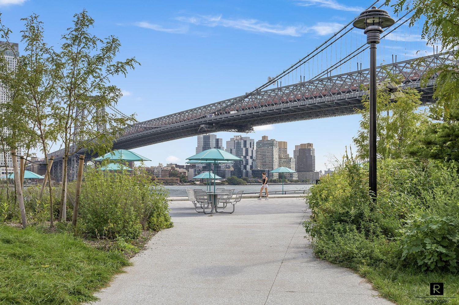 477 FDR Drive Unit M-1602, Manhattan NY 10002