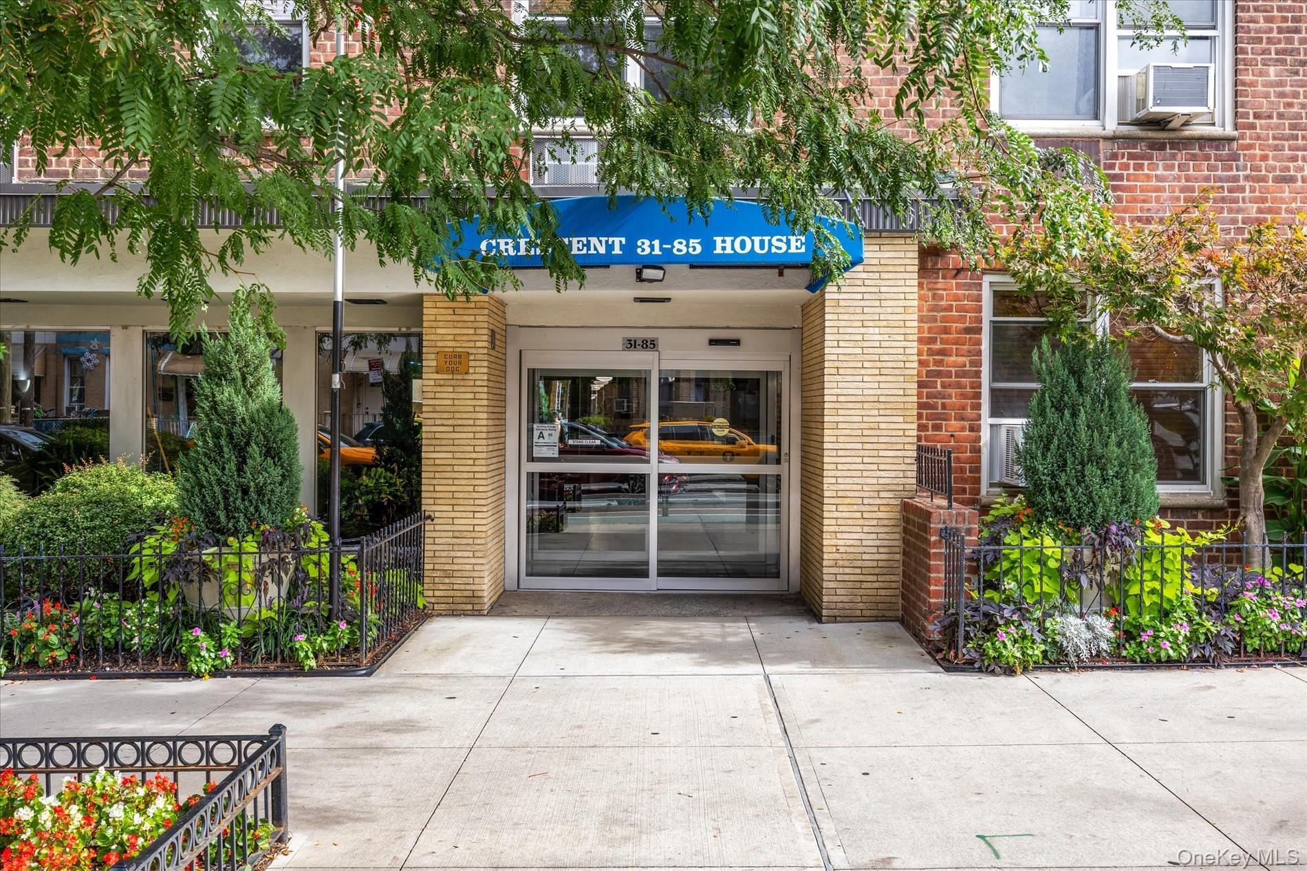 31-85 Crescent Street Unit 516, Astoria NY 11106