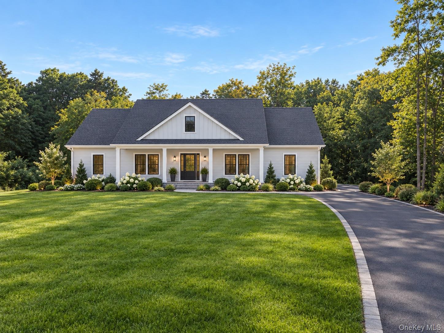 153 S Quaker Lane, Hyde Park NY 12538